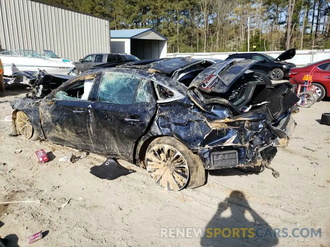 3 Photograph of a damaged car JTHG5LGF9M5009122 LEXUS LS500 2021