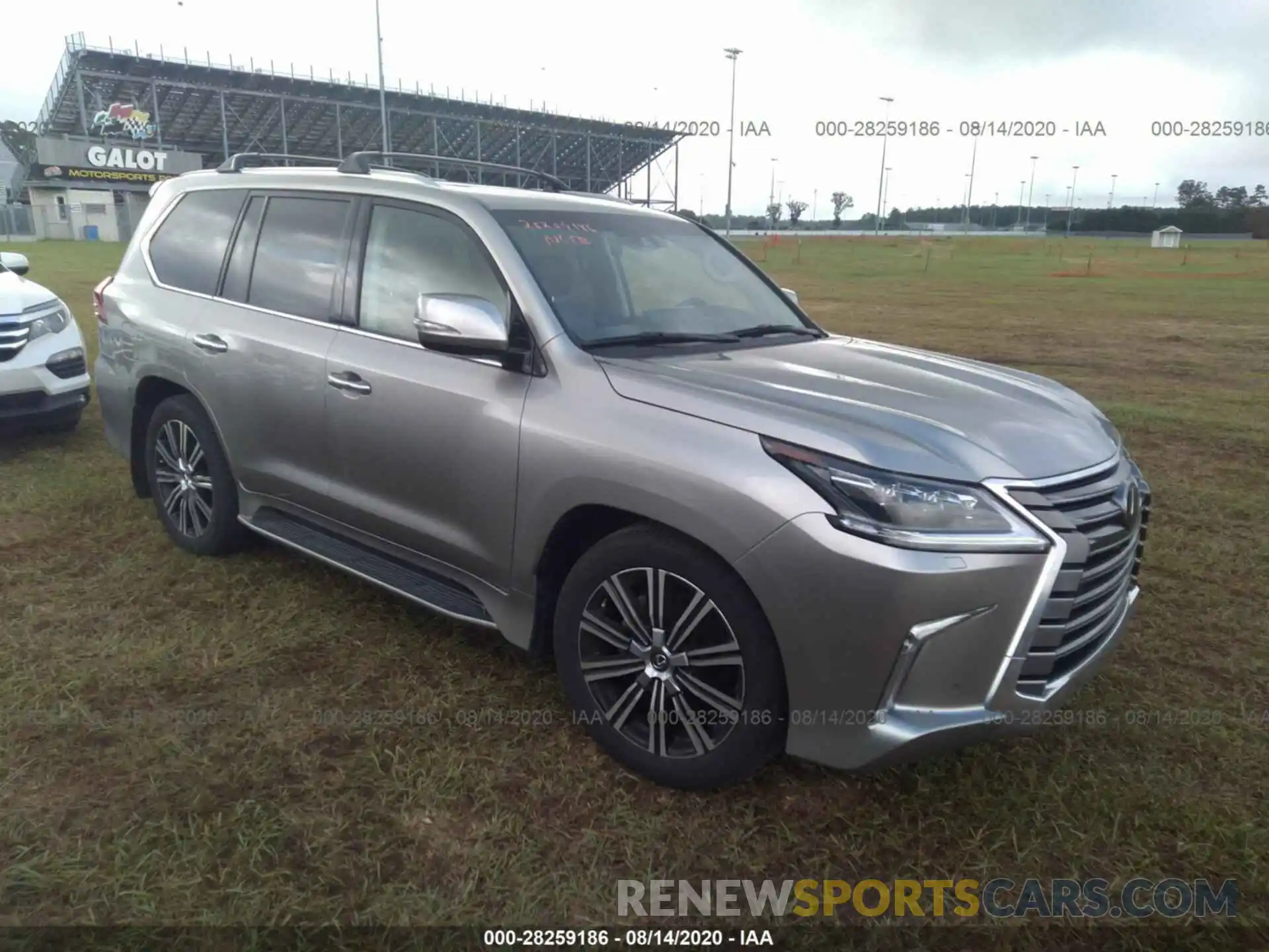 1 Photograph of a damaged car JTJHY7AX0K4289969 LEXUS LX 2019