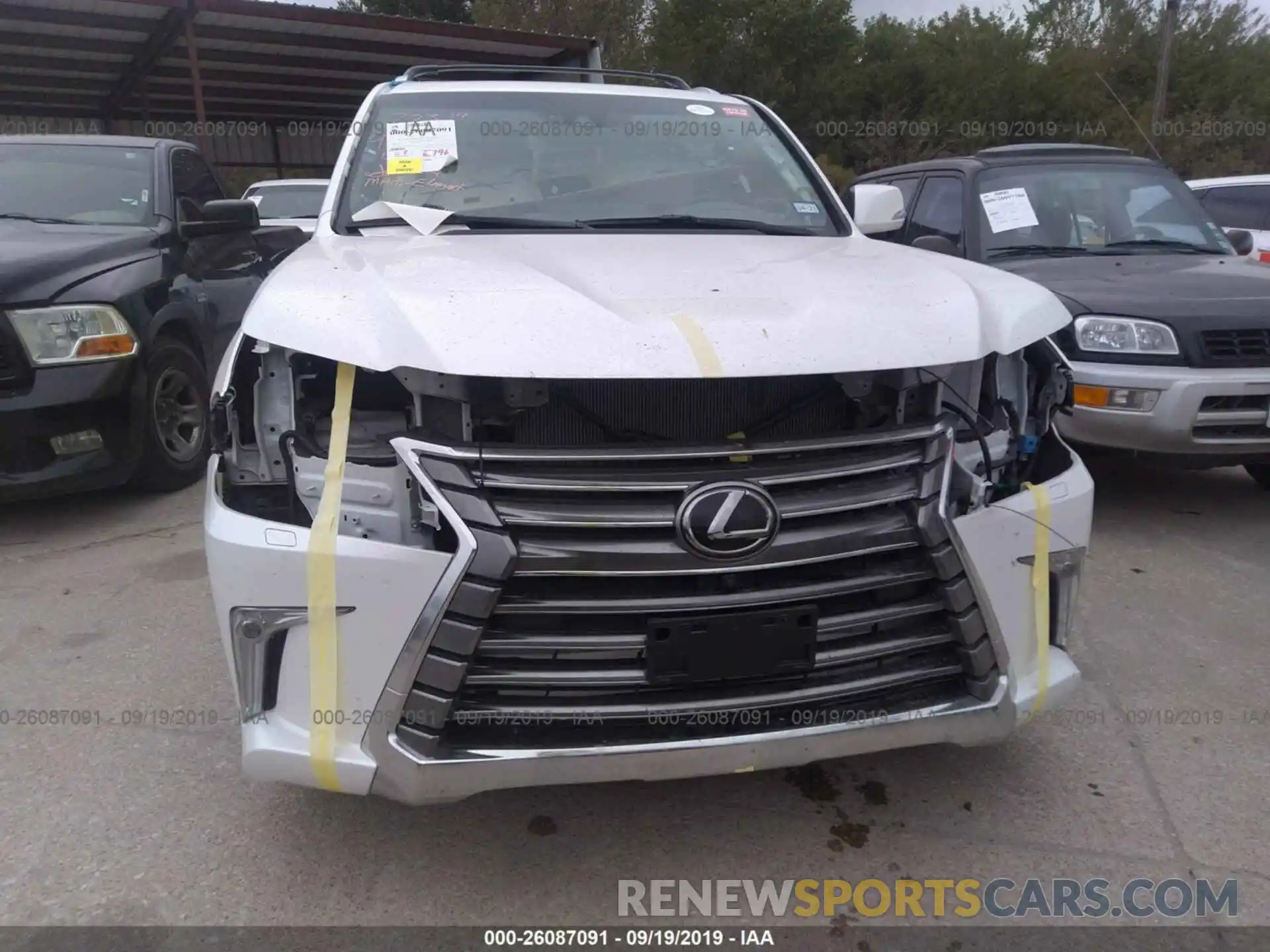 6 Photograph of a damaged car JTJHY7AX2K4301703 LEXUS LX 2019