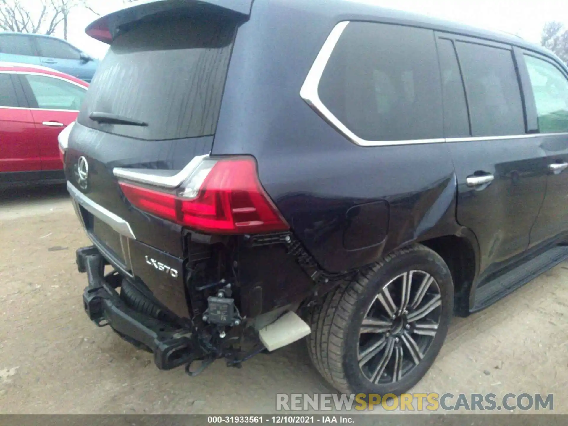 6 Фотография поврежденного автомобиля JTJHY7AX3K4287732 LEXUS LX 2019