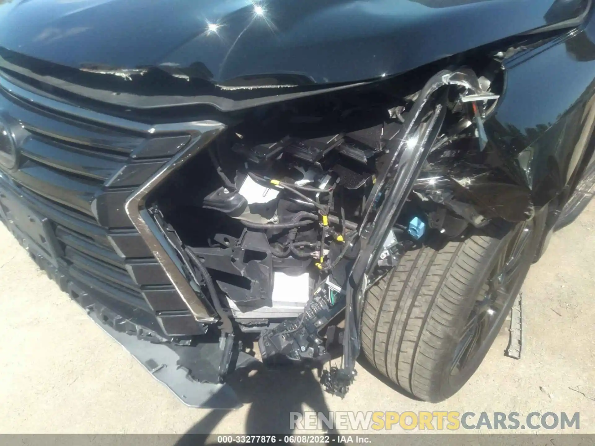 6 Photograph of a damaged car JTJHY7AX4K4294737 LEXUS LX 2019