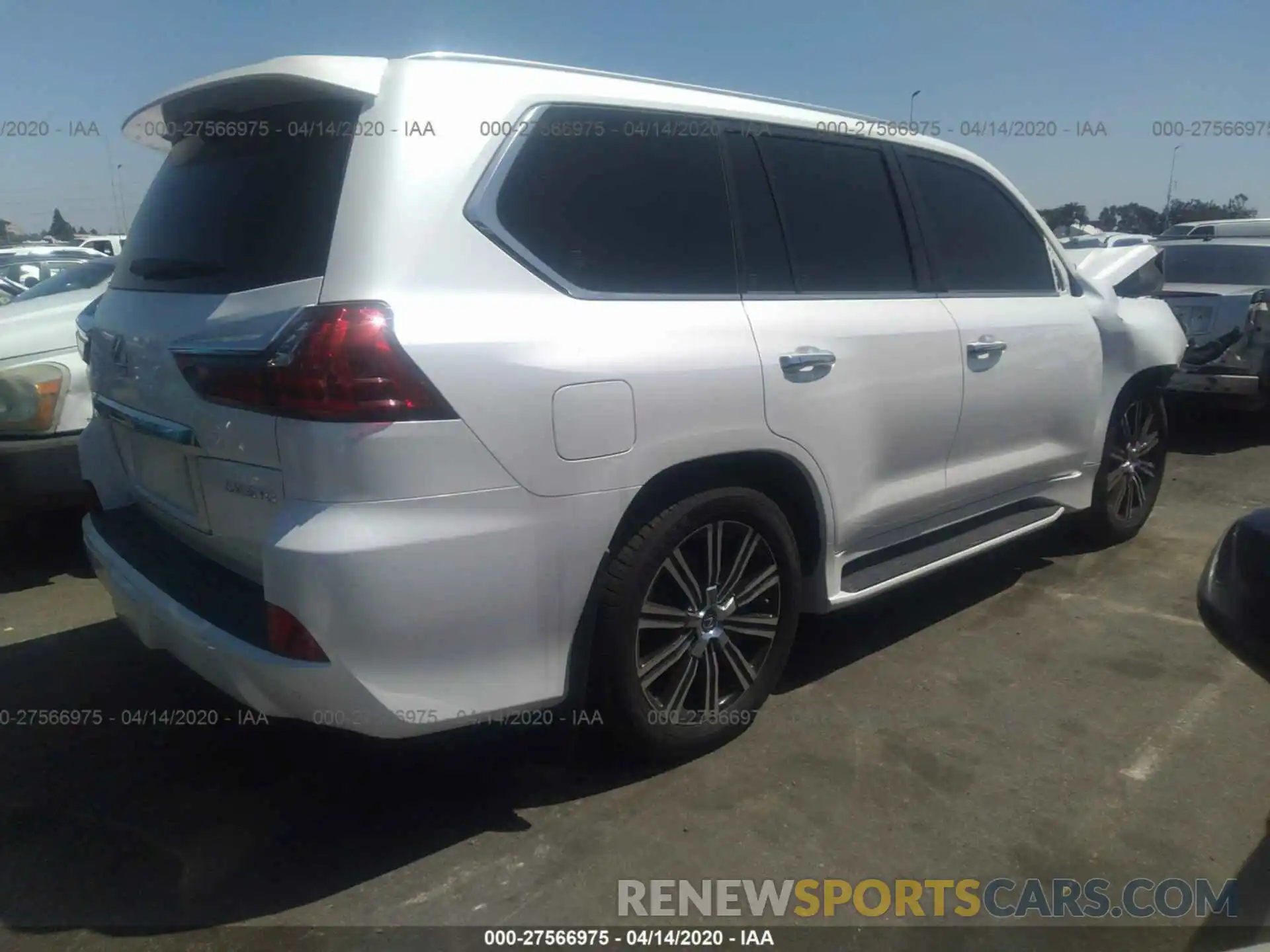 4 Фотография поврежденного автомобиля JTJHY7AX8K4296040 LEXUS LX 2019