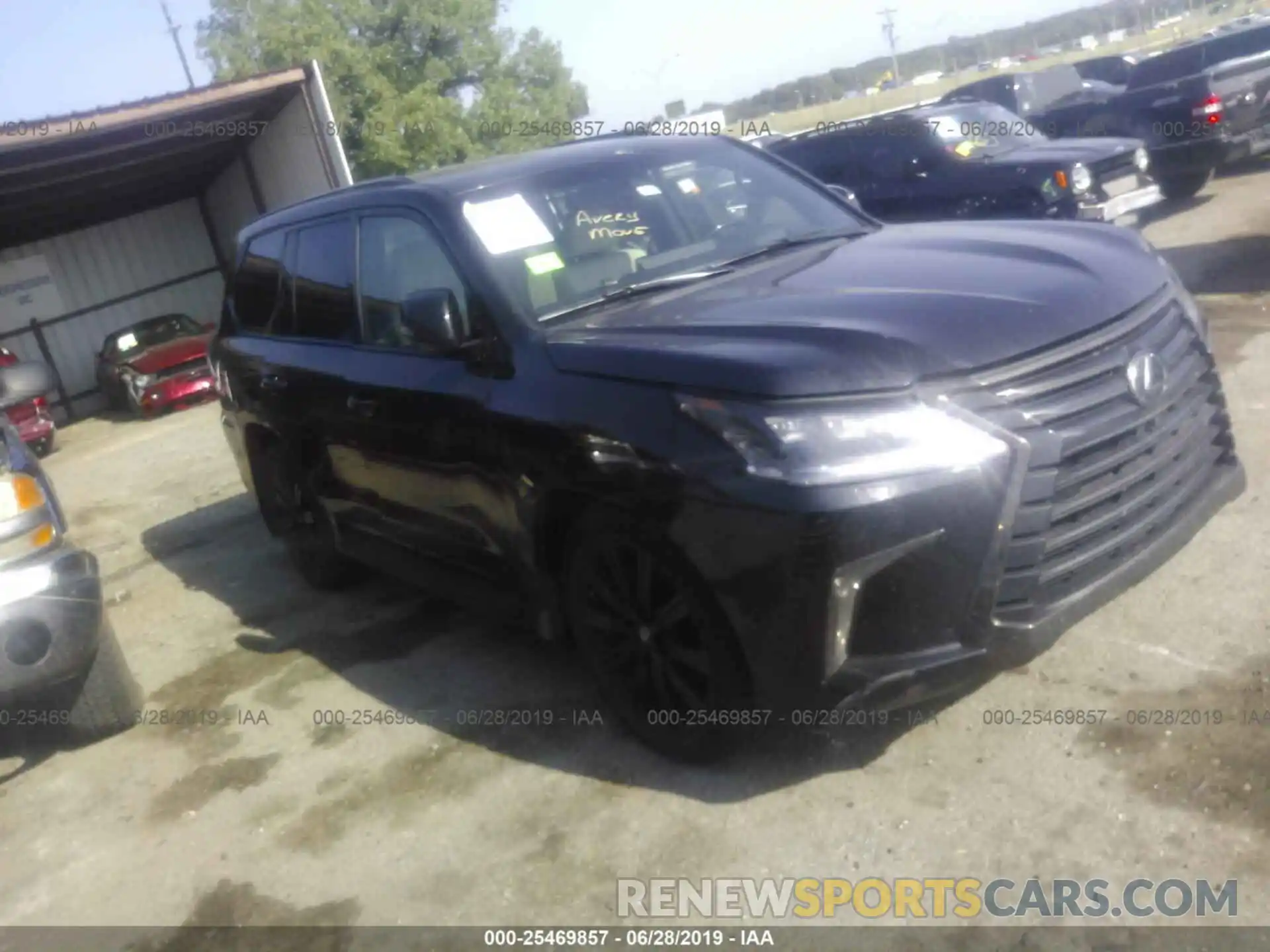 1 Photograph of a damaged car JTJHY7AX8K4300670 LEXUS LX 2019