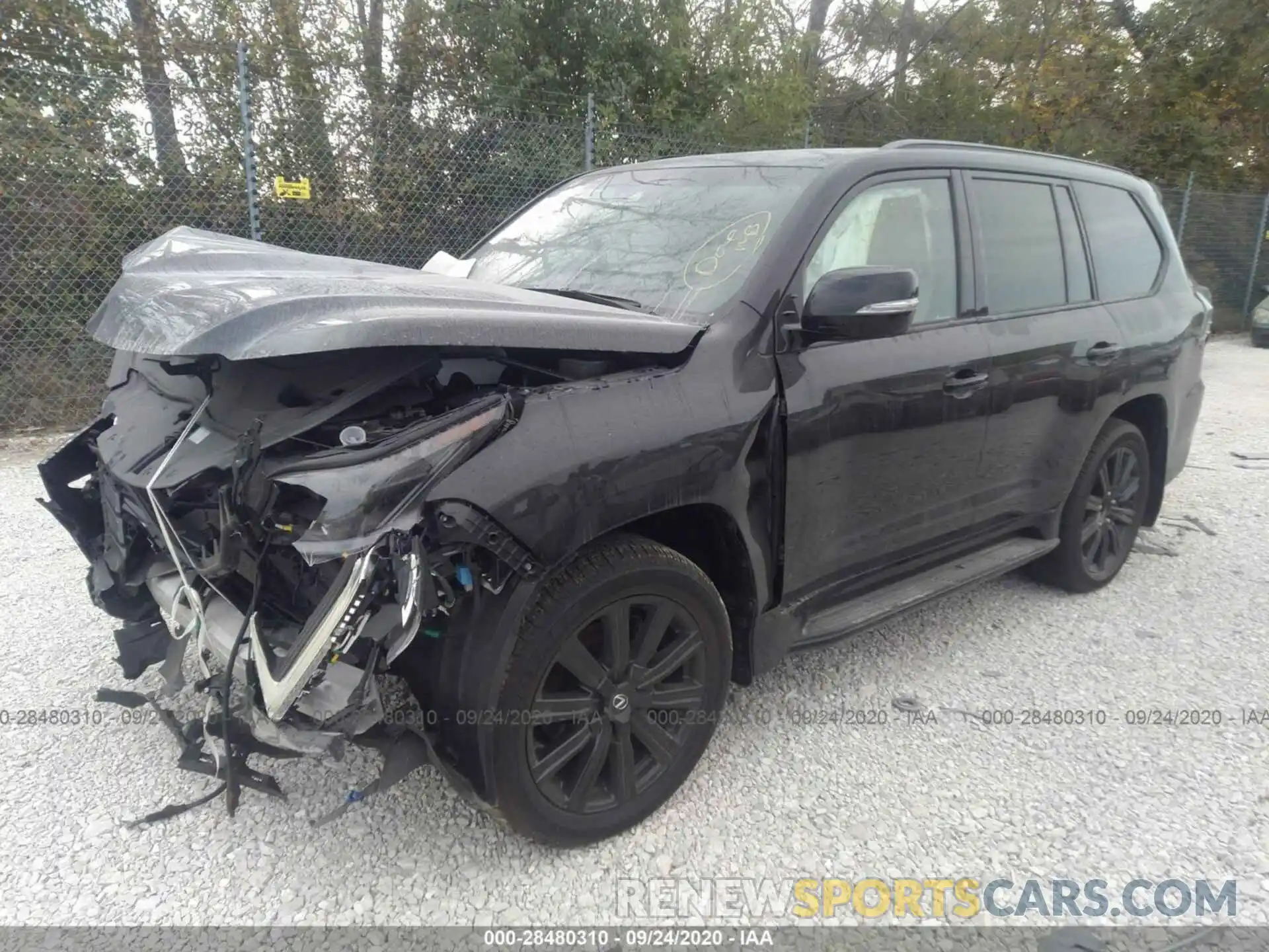 2 Фотография поврежденного автомобиля JTJHY7AX9K4300872 LEXUS LX 2019