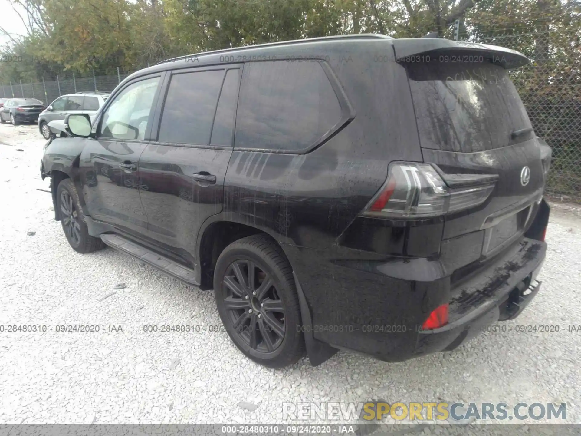 3 Фотография поврежденного автомобиля JTJHY7AX9K4300872 LEXUS LX 2019