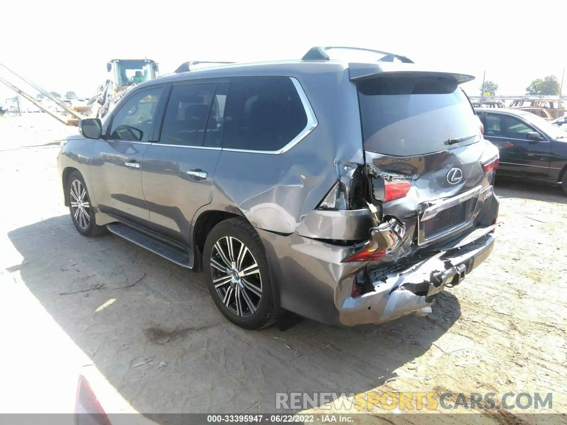 3 Фотография поврежденного автомобиля JTJDY7AX0L4313347 LEXUS LX 2020