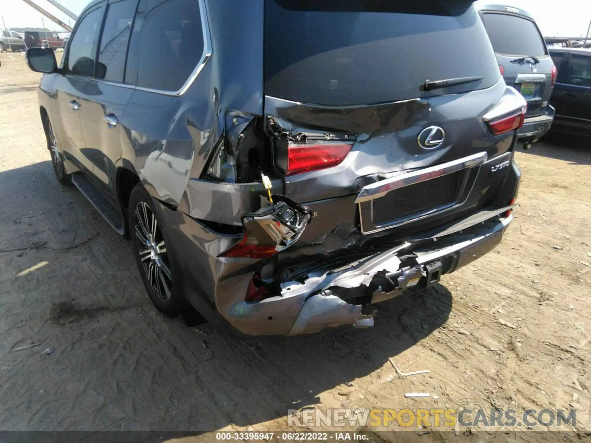 6 Фотография поврежденного автомобиля JTJDY7AX0L4313347 LEXUS LX 2020