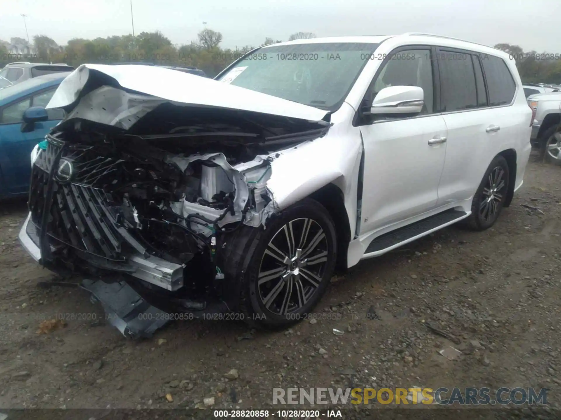 2 Photograph of a damaged car JTJDY7AX1L4332036 LEXUS LX 2020