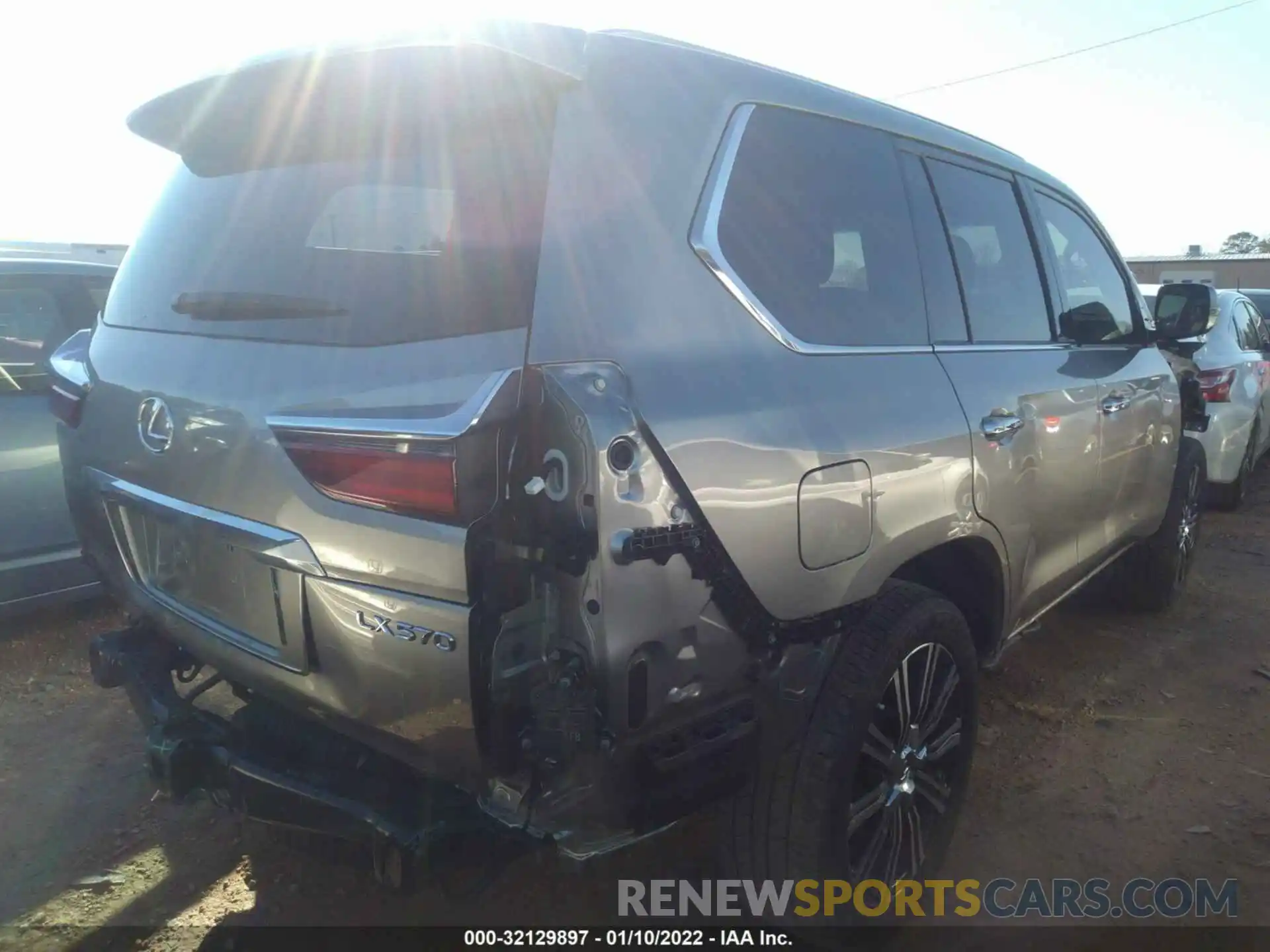 4 Photograph of a damaged car JTJDY7AX5M4334731 LEXUS LX 2021