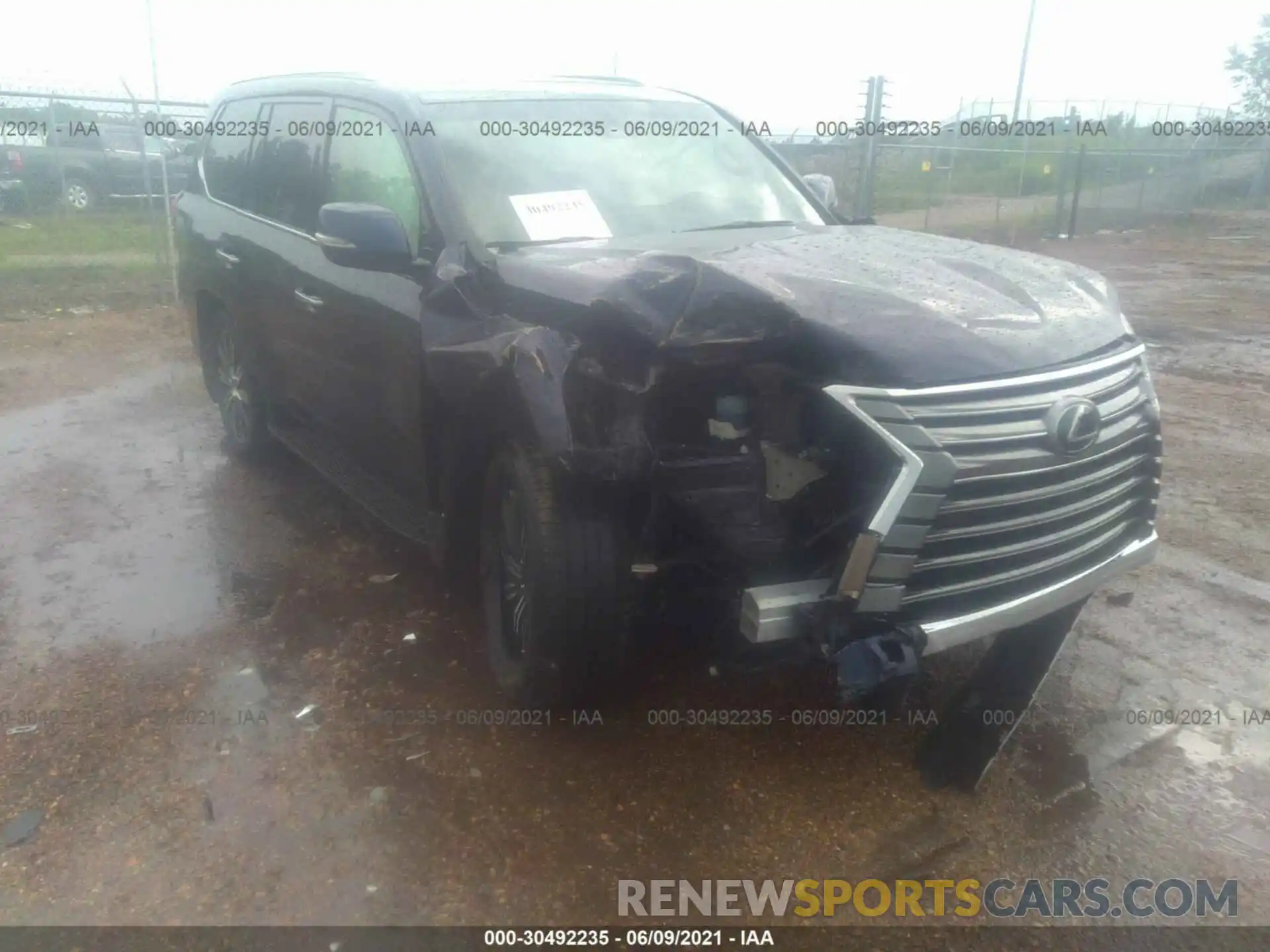 1 Photograph of a damaged car JTJFY7AX9M4339648 LEXUS LX 2021