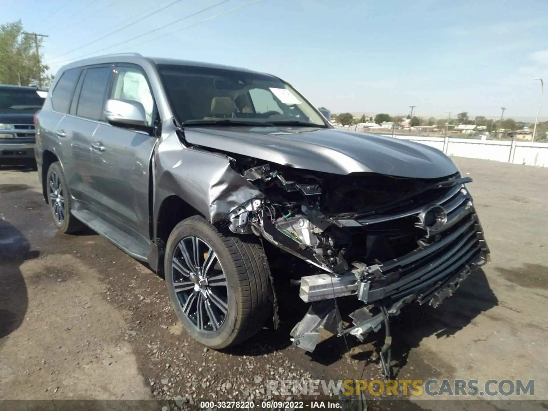 1 Photograph of a damaged car JTJFY7AXXM4348200 LEXUS LX 2021