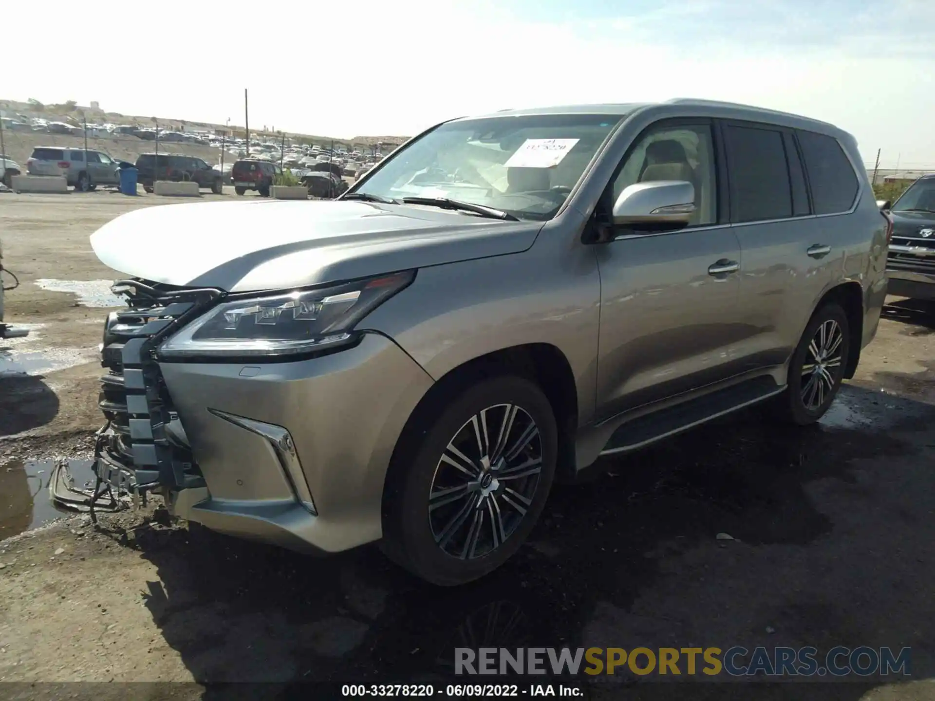 2 Фотография поврежденного автомобиля JTJFY7AXXM4348200 LEXUS LX 2021