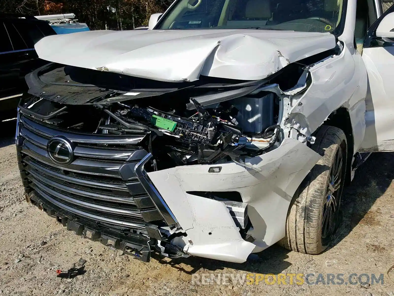 9 Photograph of a damaged car JTJHY7AX4K4289442 LEXUS LX 570 2019