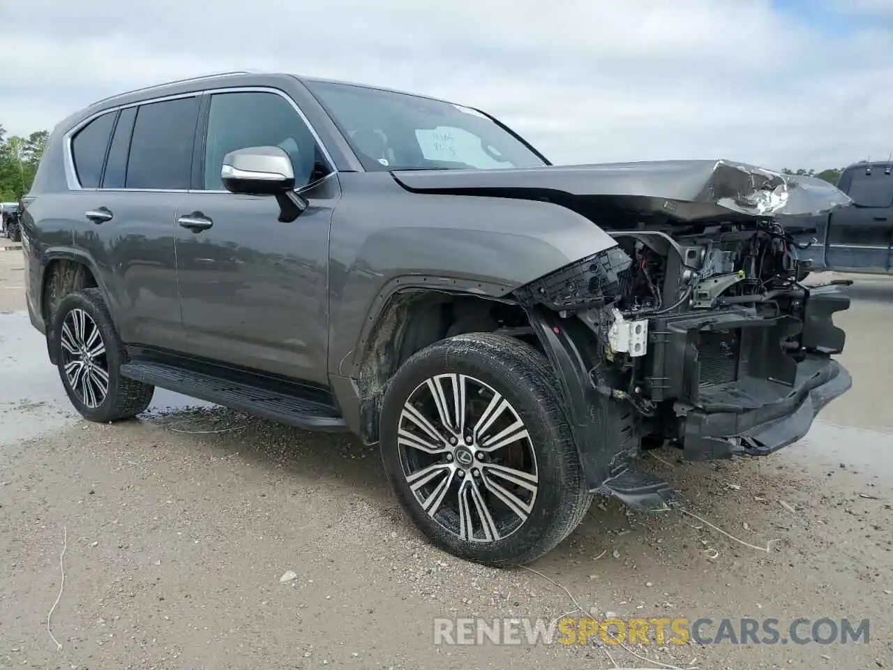 4 Photograph of a damaged car JTJGB7CX9P4018698 LEXUS LX 600 BAS 2023