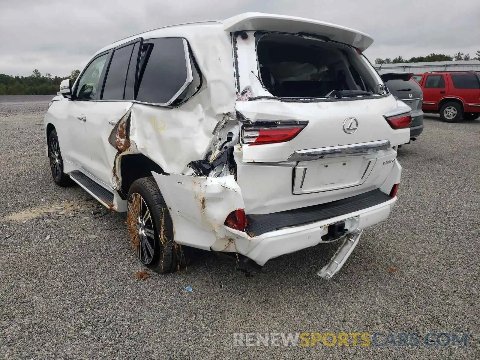 3 Photograph of a damaged car JTJHY7AX8K4298158 LEXUS LX570 2019