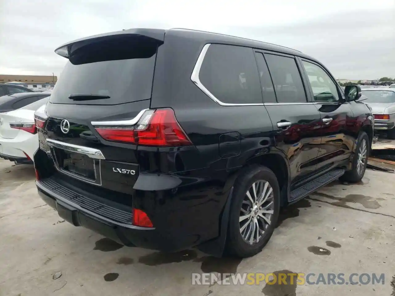 4 Photograph of a damaged car JTJHY7AX8K4307635 LEXUS LX570 2019