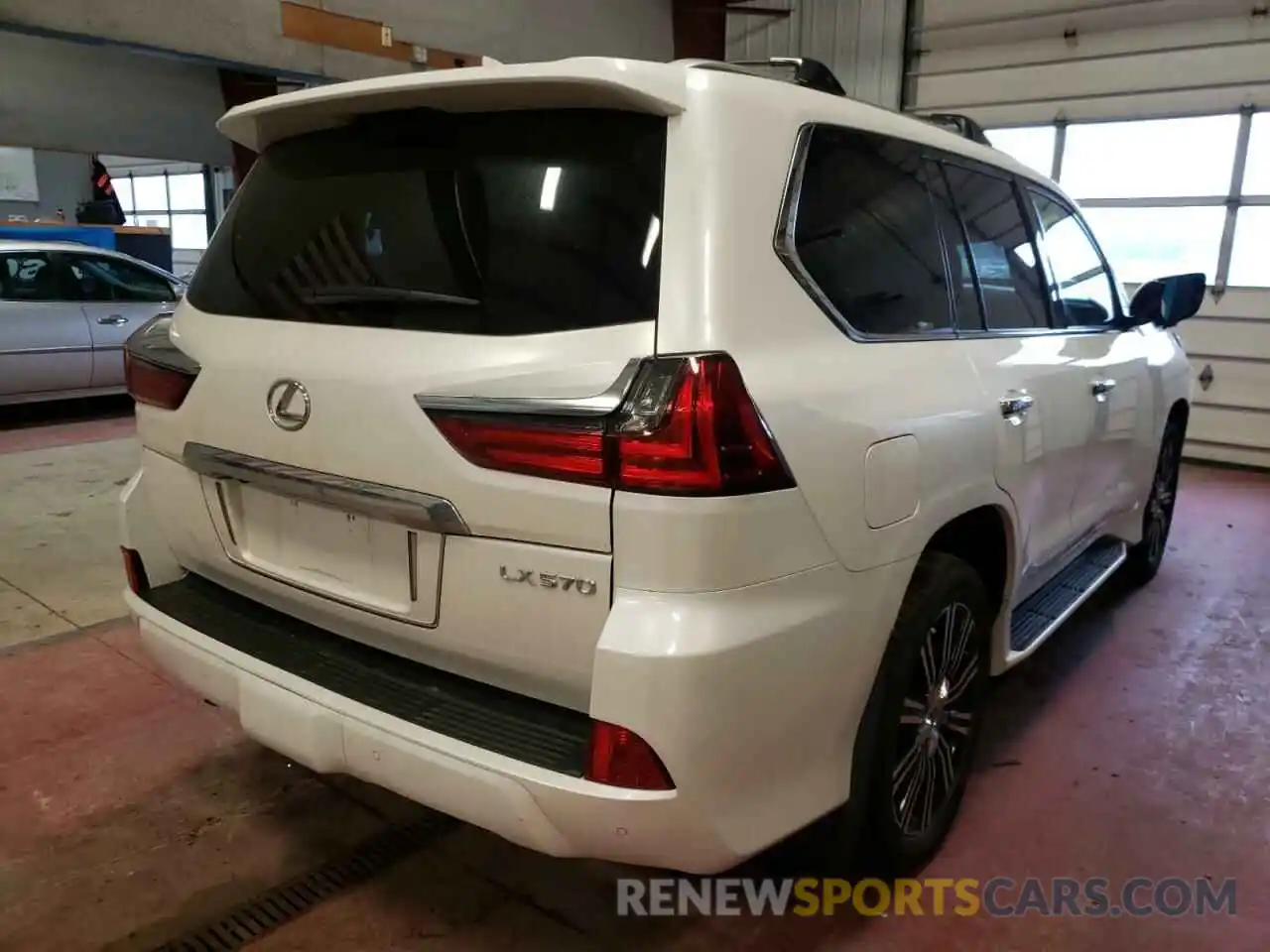 4 Фотография поврежденного автомобиля JTJHY7AXXK4294080 LEXUS LX570 2019