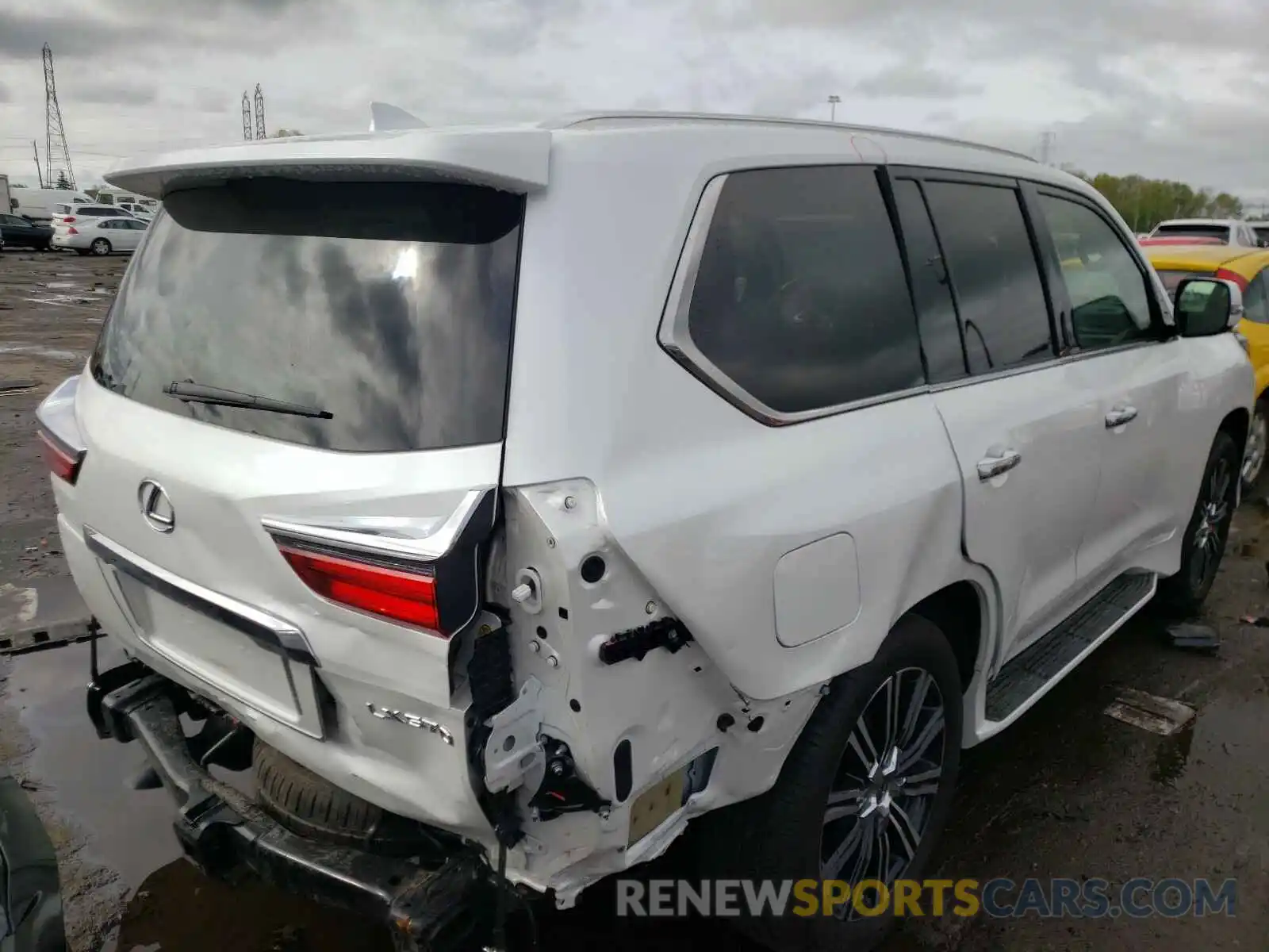 4 Photograph of a damaged car JTJDY7AX5L4312601 LEXUS LX570 2020