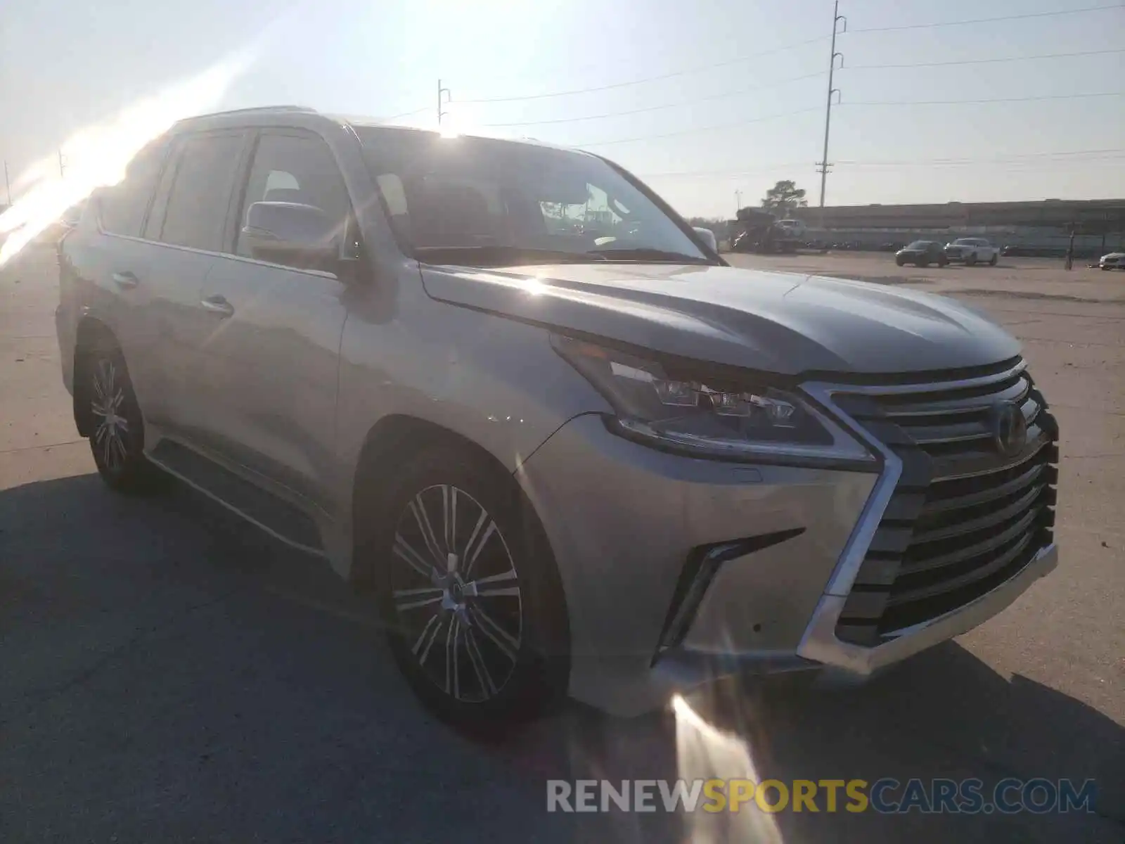 1 Photograph of a damaged car JTJDY7AX6L4320853 LEXUS LX570 2020