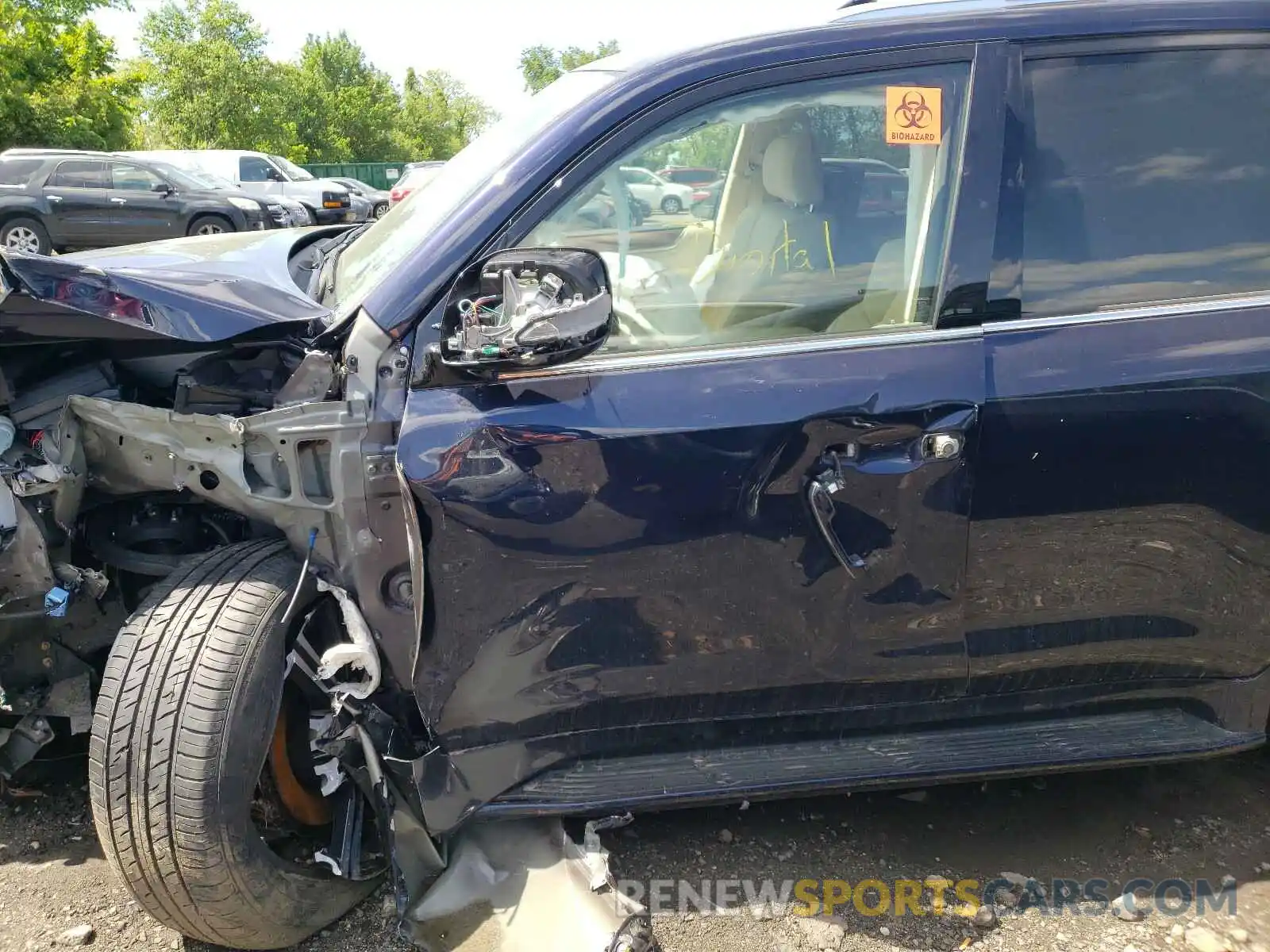 10 Photograph of a damaged car JTJDY7AXXL4318796 LEXUS LX570 2020