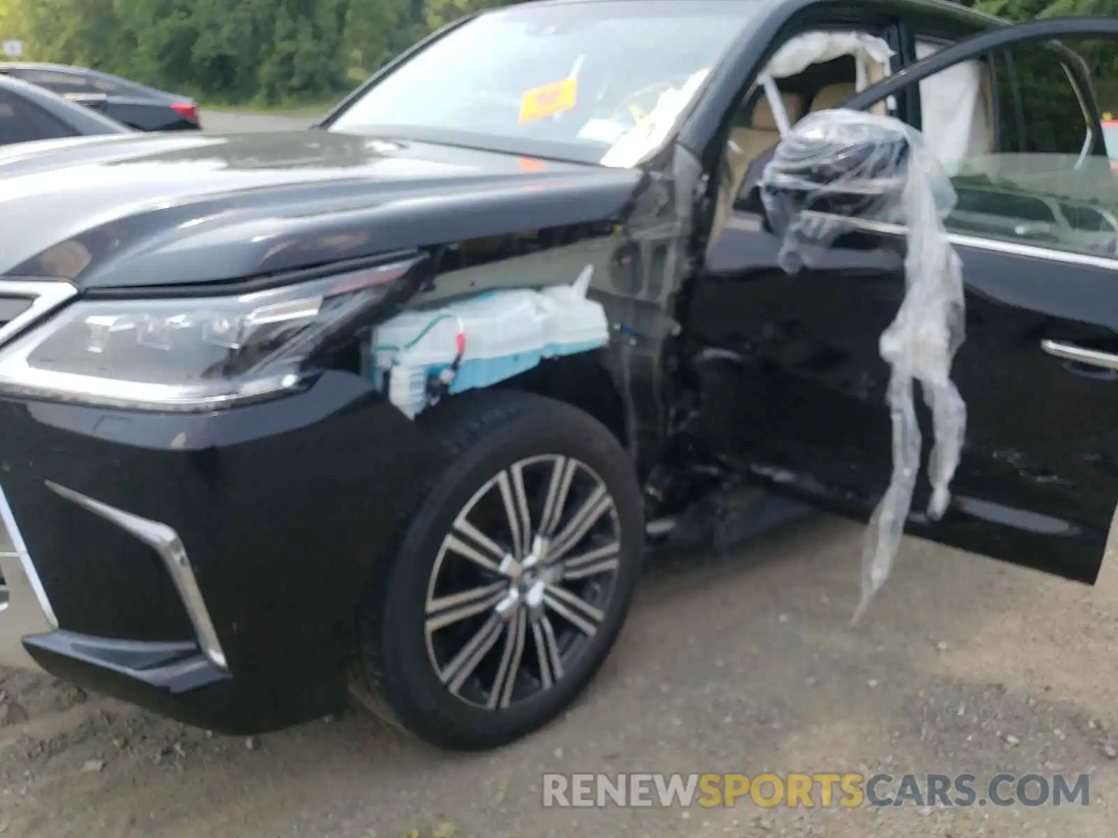 9 Photograph of a damaged car JTJFY7AX9L4312965 LEXUS LX570 2020