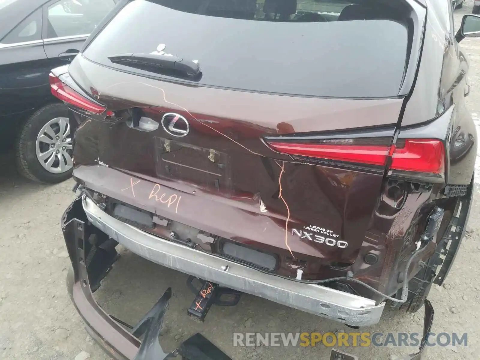 9 Фотография поврежденного автомобиля JTJBARBZ0K2208180 LEXUS NX 2019