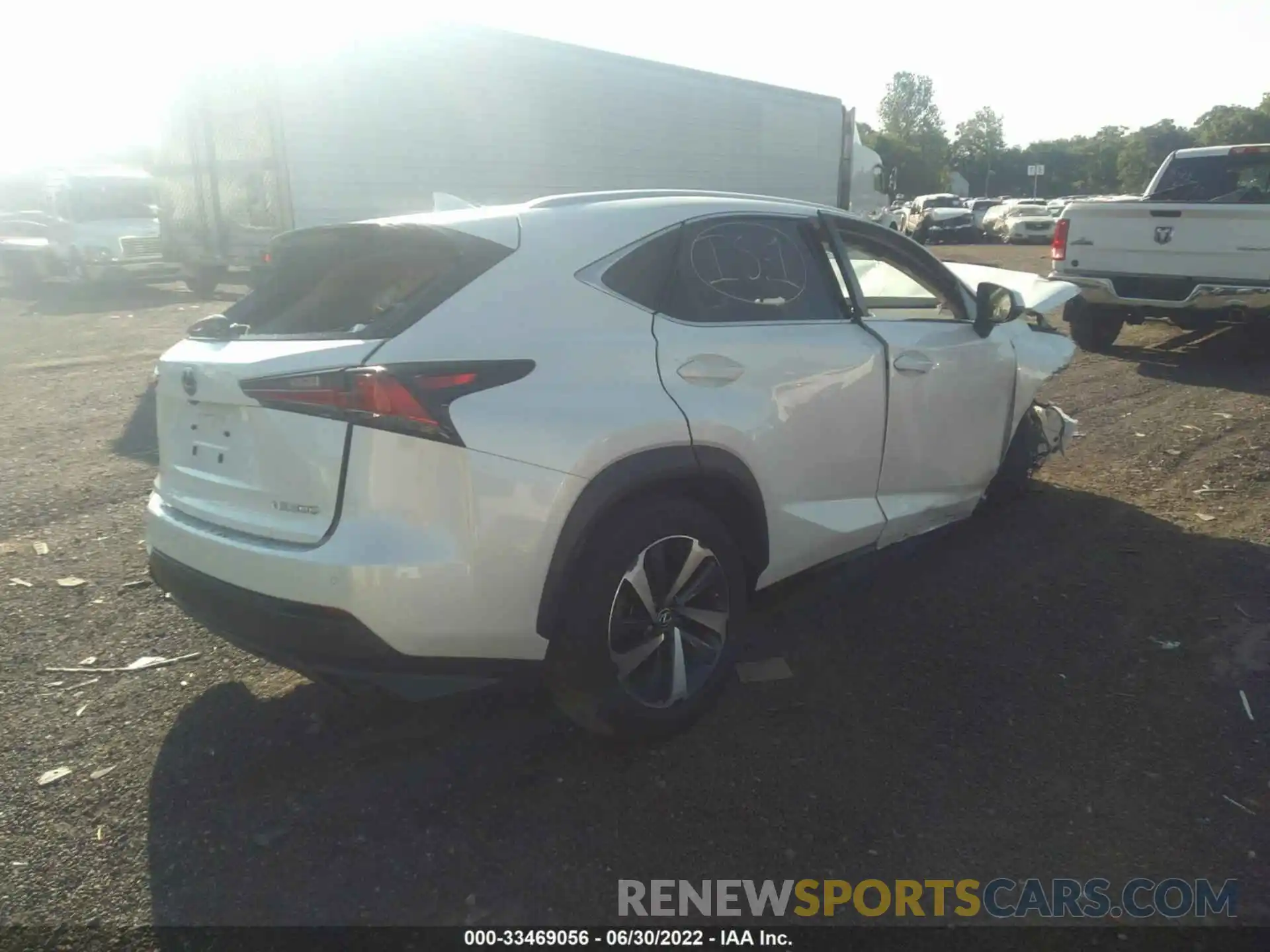 4 Фотография поврежденного автомобиля JTJBARBZ1K2185041 LEXUS NX 2019