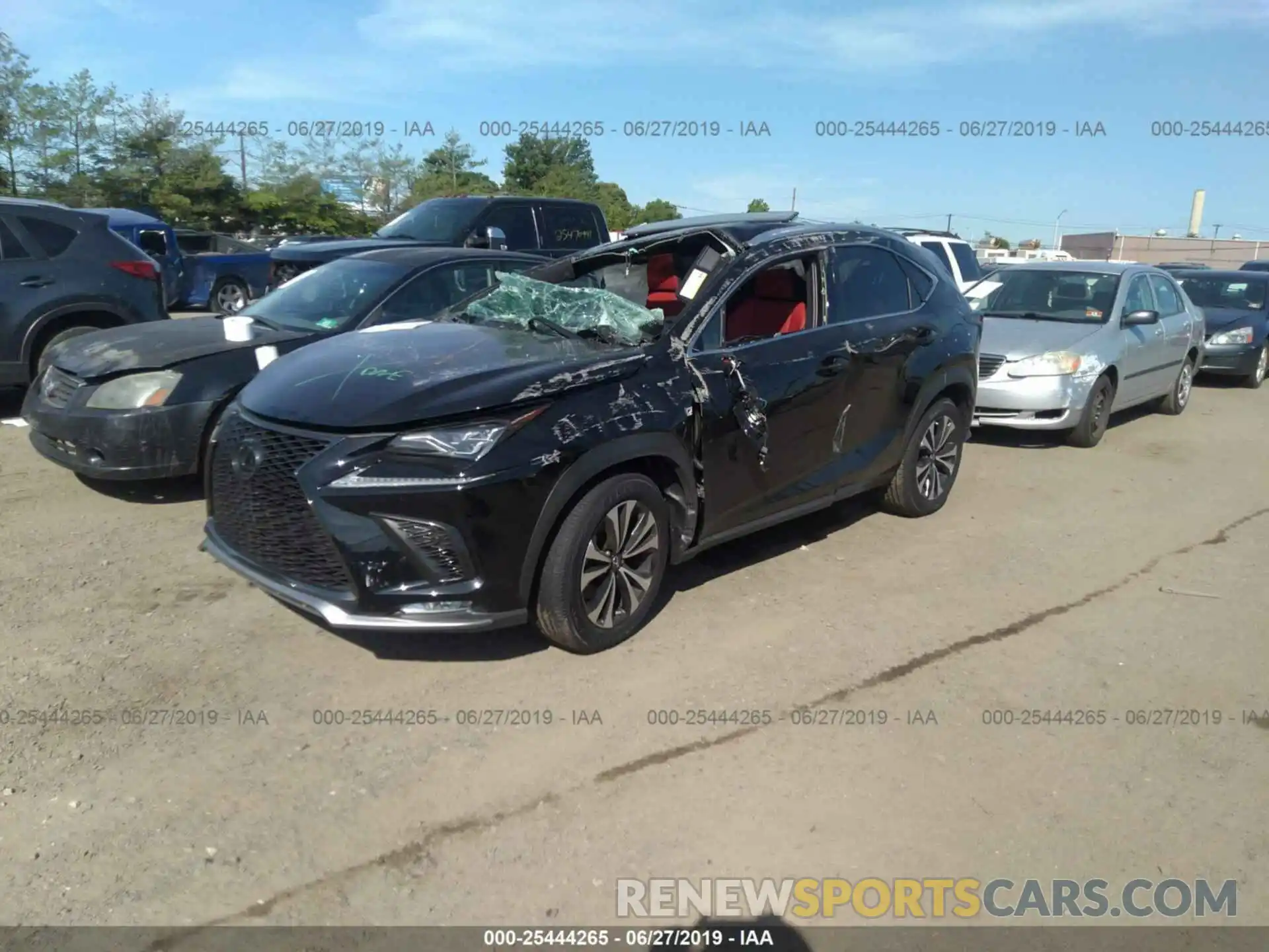 2 Фотография поврежденного автомобиля JTJBARBZ4K2206237 LEXUS NX 2019