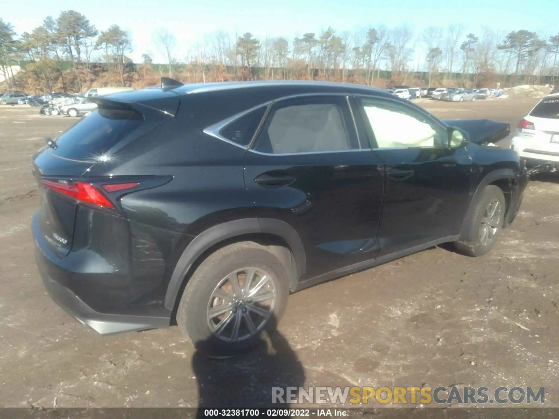 4 Photograph of a damaged car JTJBARBZ6K2195127 LEXUS NX 2019