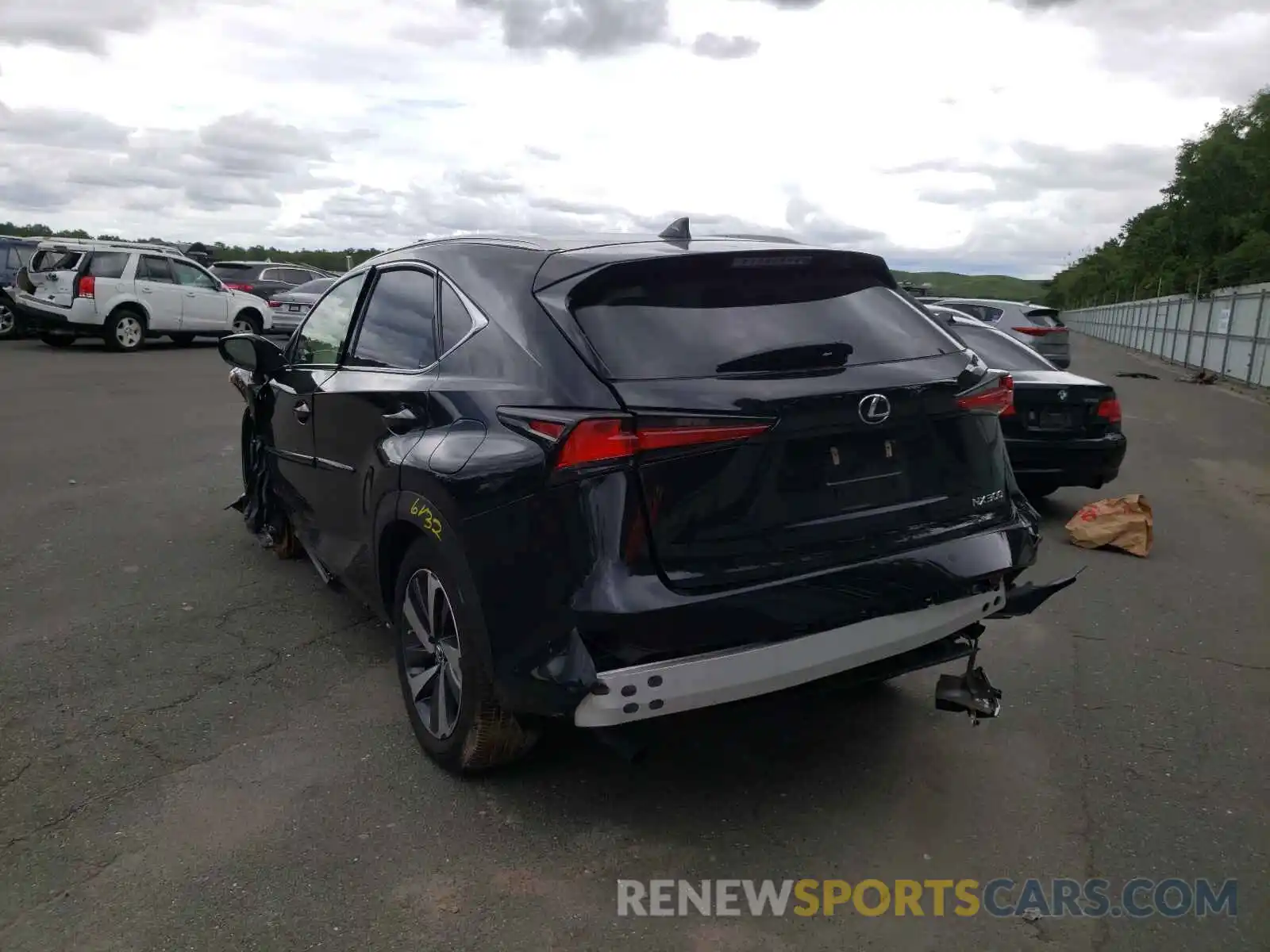 3 Фотография поврежденного автомобиля JTJBARBZ7K2216275 LEXUS NX 2019