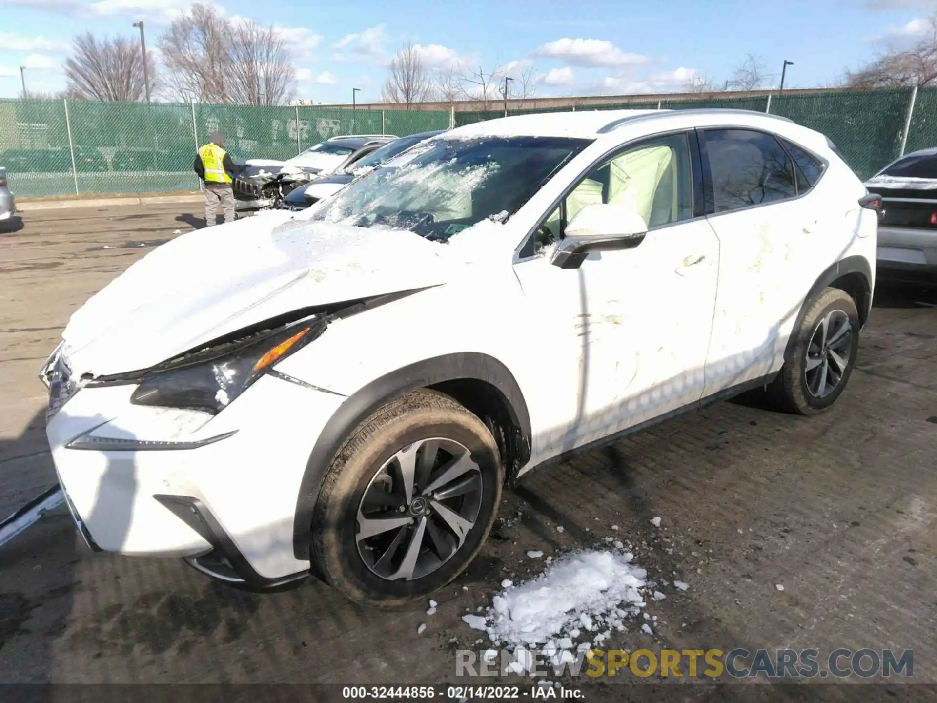 2 Фотография поврежденного автомобиля JTJBARBZ8K2203082 LEXUS NX 2019