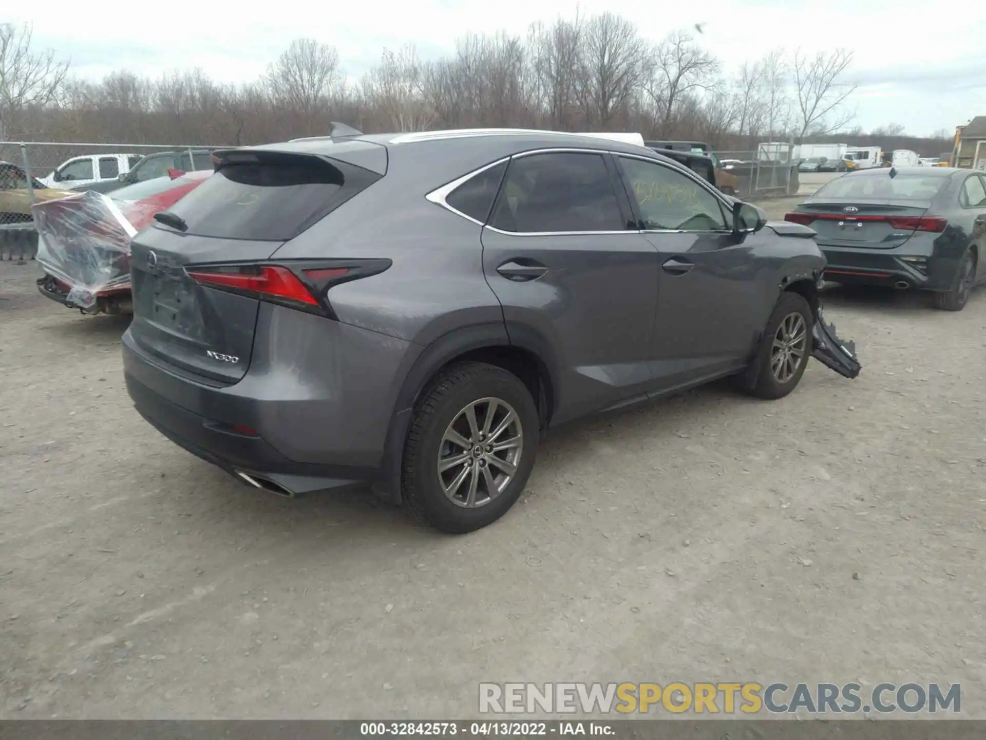 4 Фотография поврежденного автомобиля JTJBARBZXK2184700 LEXUS NX 2019