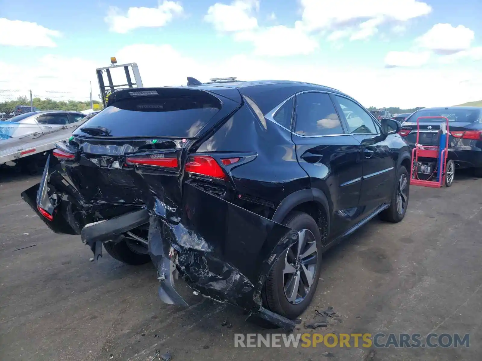 4 Фотография поврежденного автомобиля JTJBARBZXK2185958 LEXUS NX 2019