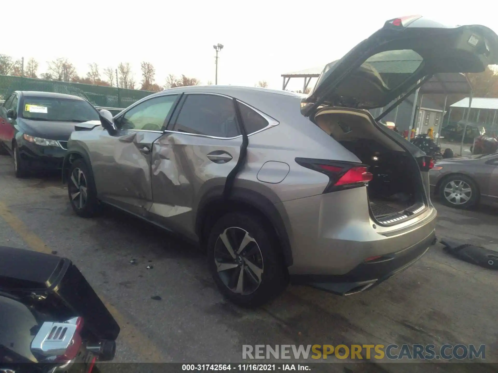 3 Фотография поврежденного автомобиля JTJBARBZXK2192134 LEXUS NX 2019