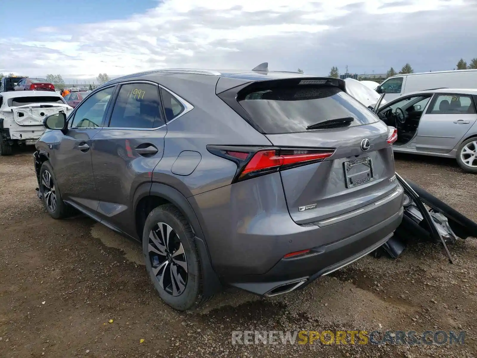 3 Фотография поврежденного автомобиля JTJBARBZXK2192621 LEXUS NX 2019