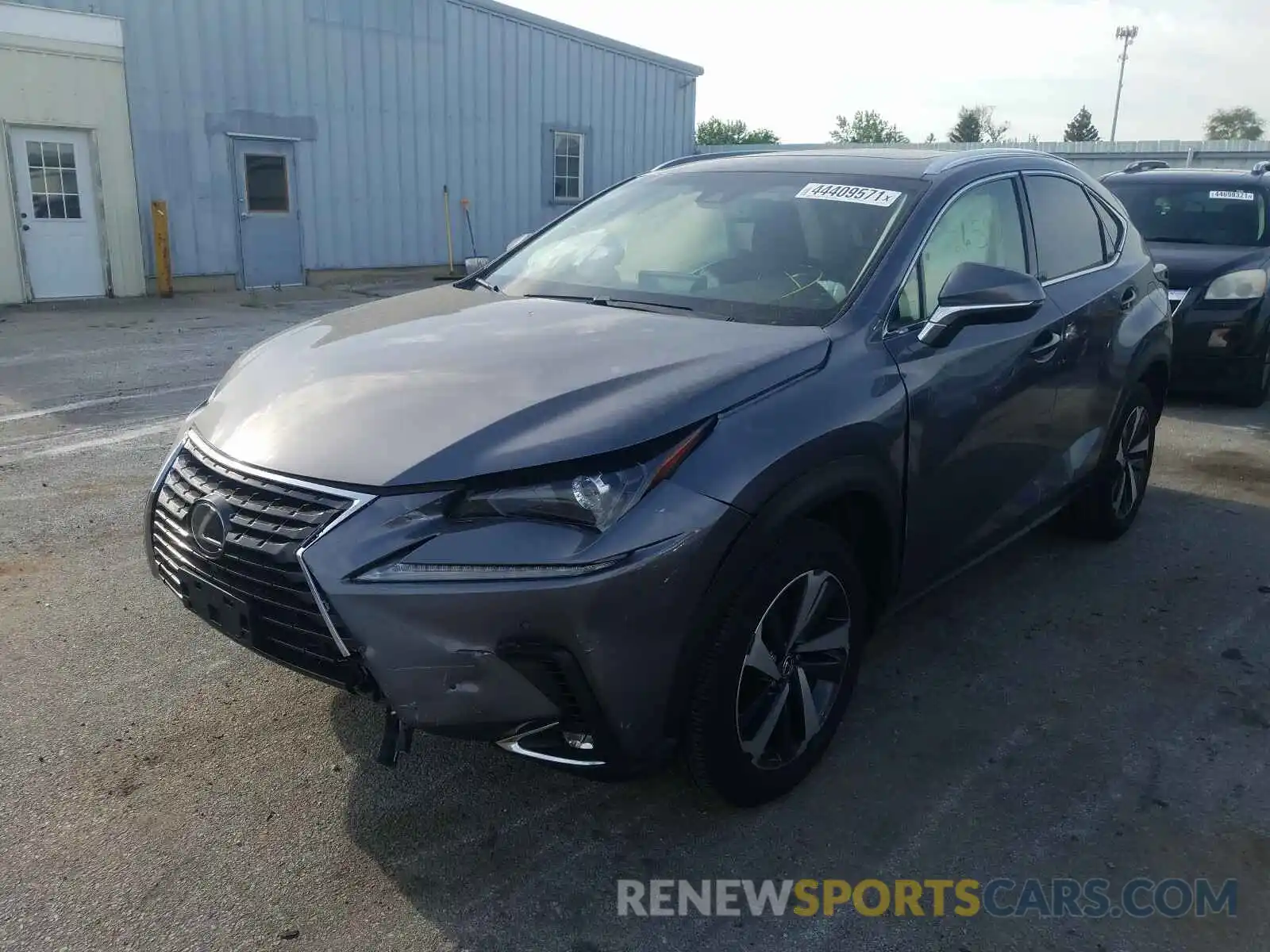 2 Фотография поврежденного автомобиля JTJBARBZXK2205206 LEXUS NX 2019