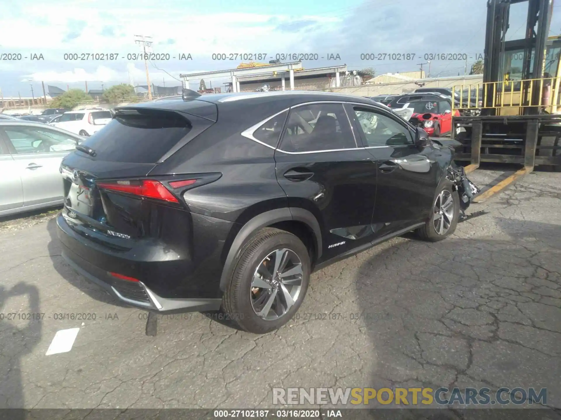 4 Фотография поврежденного автомобиля JTJBJRBZ1K2098160 LEXUS NX 2019