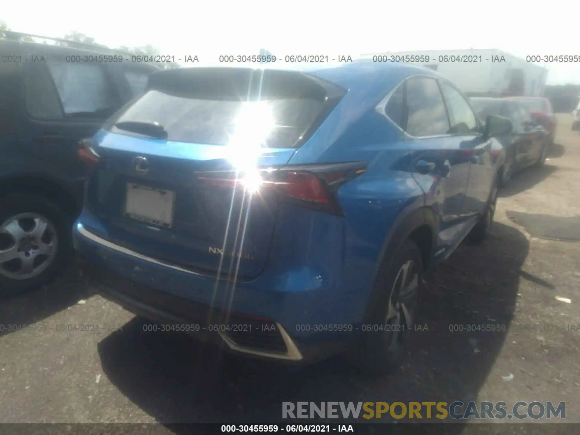 4 Фотография поврежденного автомобиля JTJBJRBZ4K2100466 LEXUS NX 2019