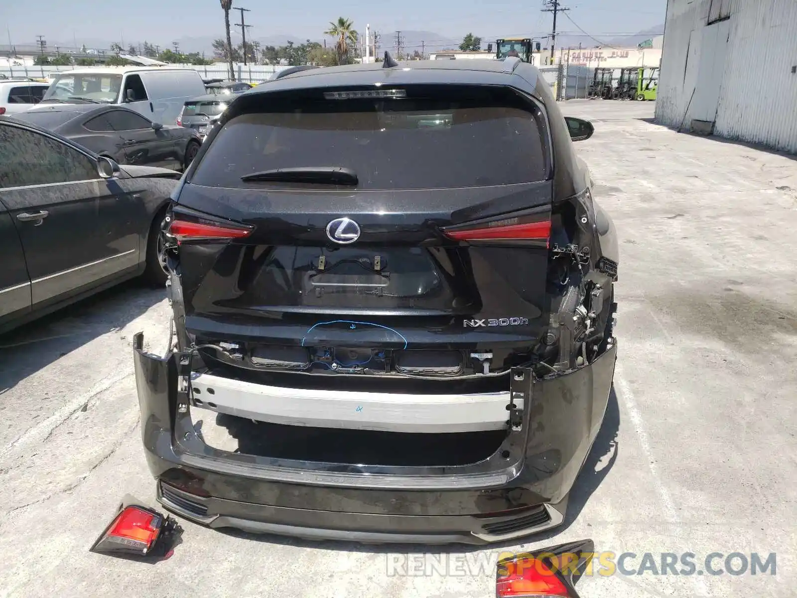 9 Photograph of a damaged car JTJBJRBZ5K2102730 LEXUS NX 2019