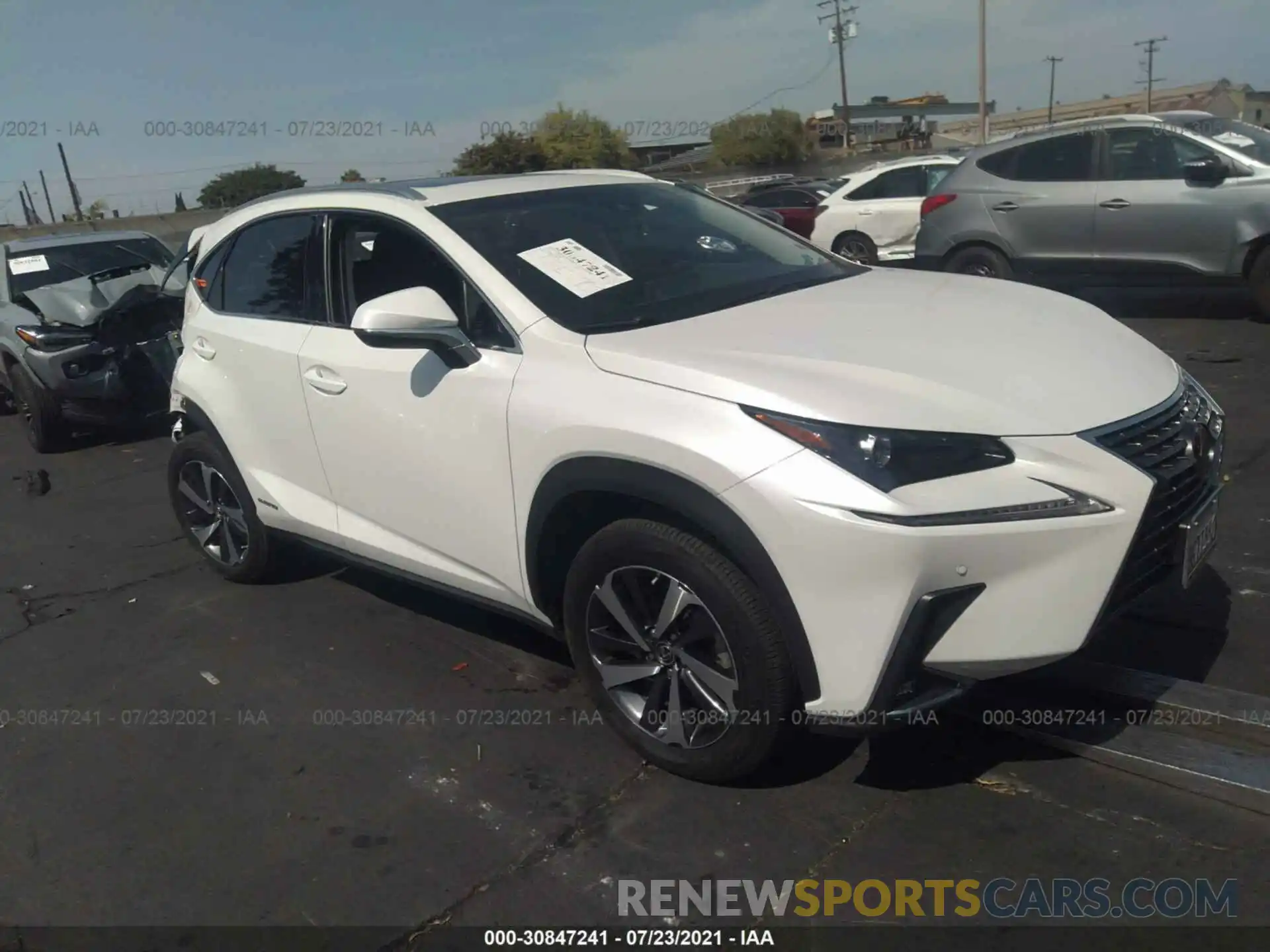 1 Photograph of a damaged car JTJBJRBZ6K2106768 LEXUS NX 2019