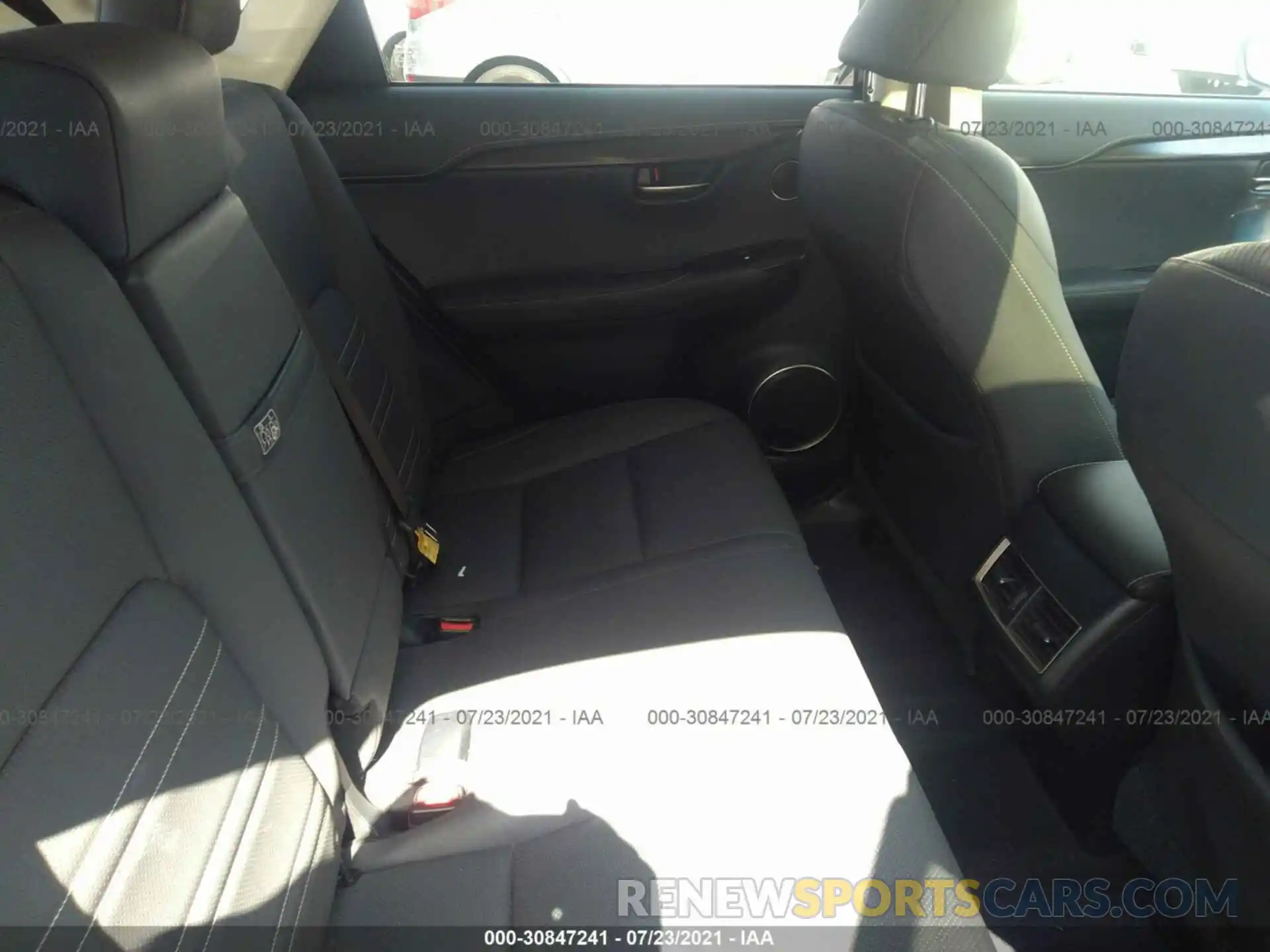 8 Фотография поврежденного автомобиля JTJBJRBZ6K2106768 LEXUS NX 2019