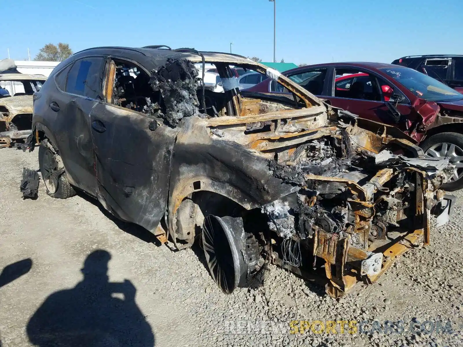 1 Photograph of a damaged car JTJBJRBZ9K2097516 LEXUS NX 2019
