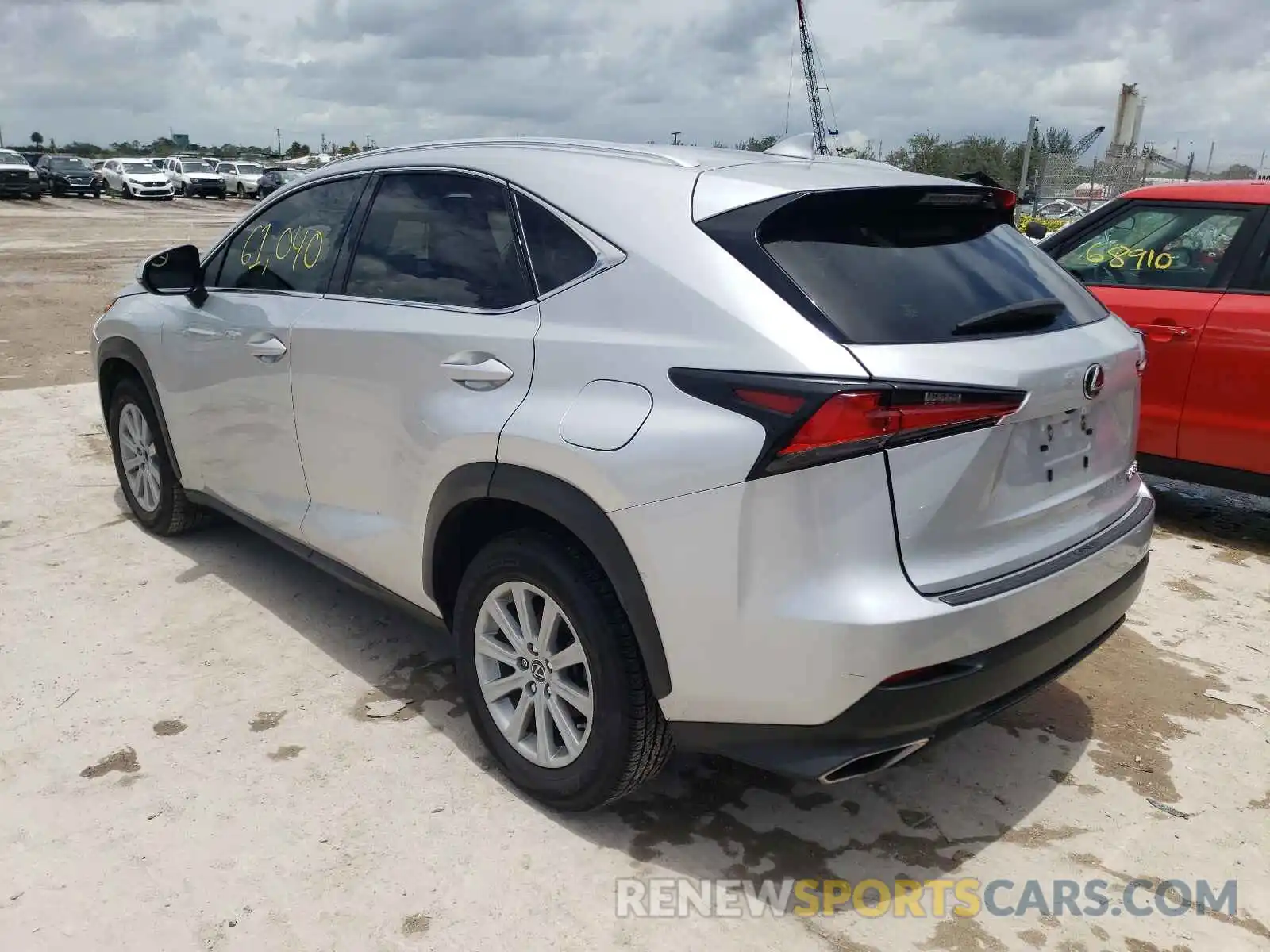 3 Фотография поврежденного автомобиля JTJYARBZ0K2138075 LEXUS NX 2019