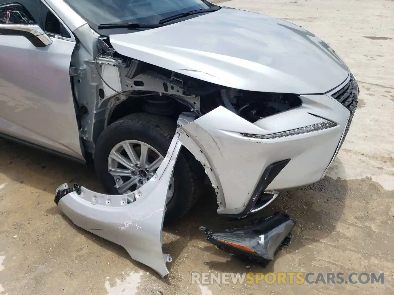 9 Photograph of a damaged car JTJYARBZ0K2138075 LEXUS NX 2019