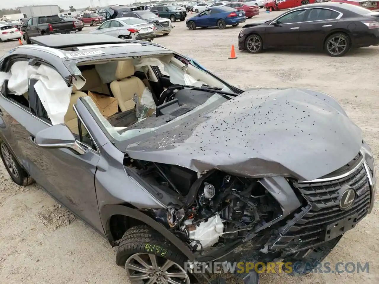 9 Photograph of a damaged car JTJYARBZ0K2138335 LEXUS NX 2019