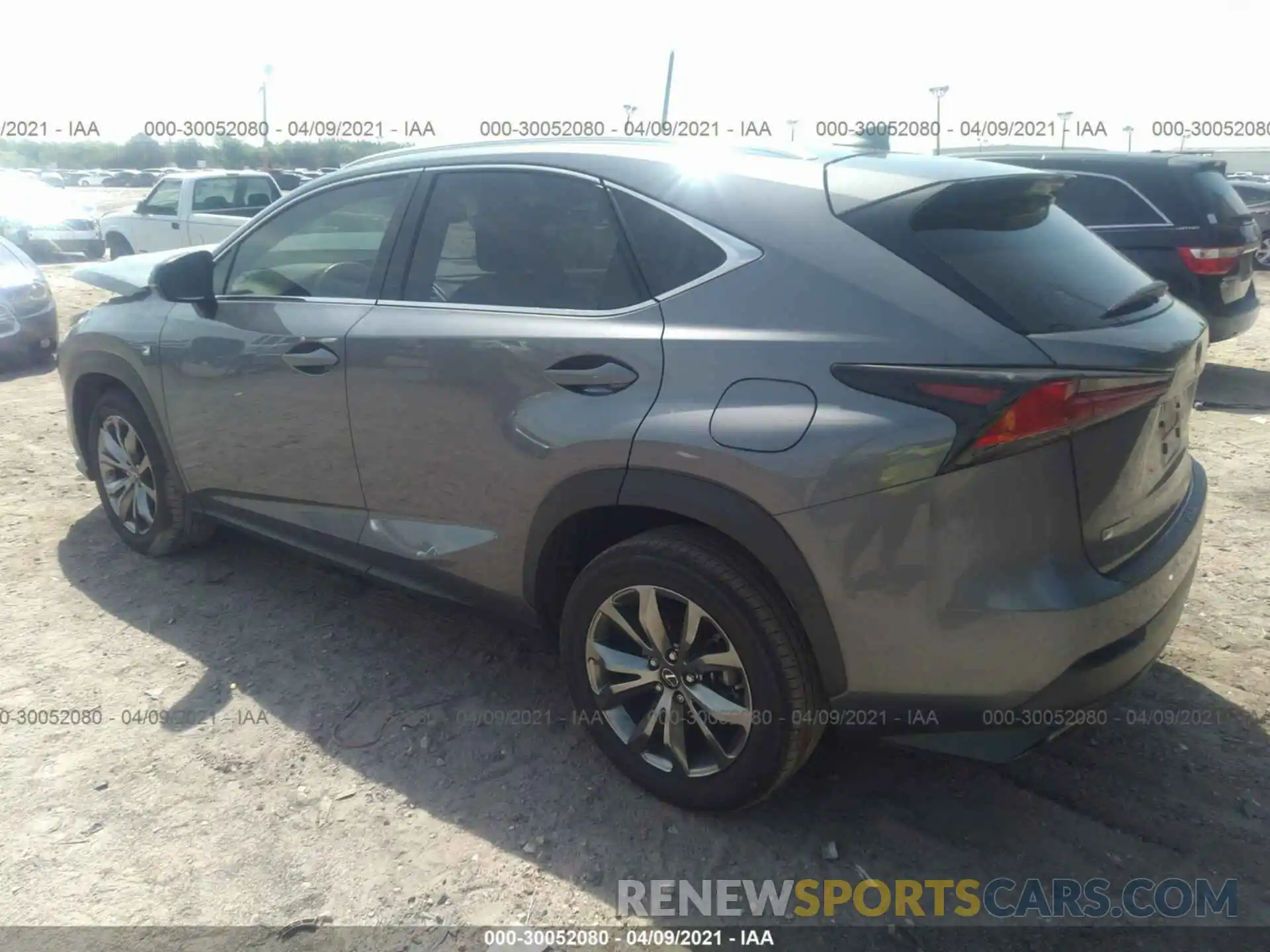 3 Фотография поврежденного автомобиля JTJYARBZ0K2154776 LEXUS NX 2019