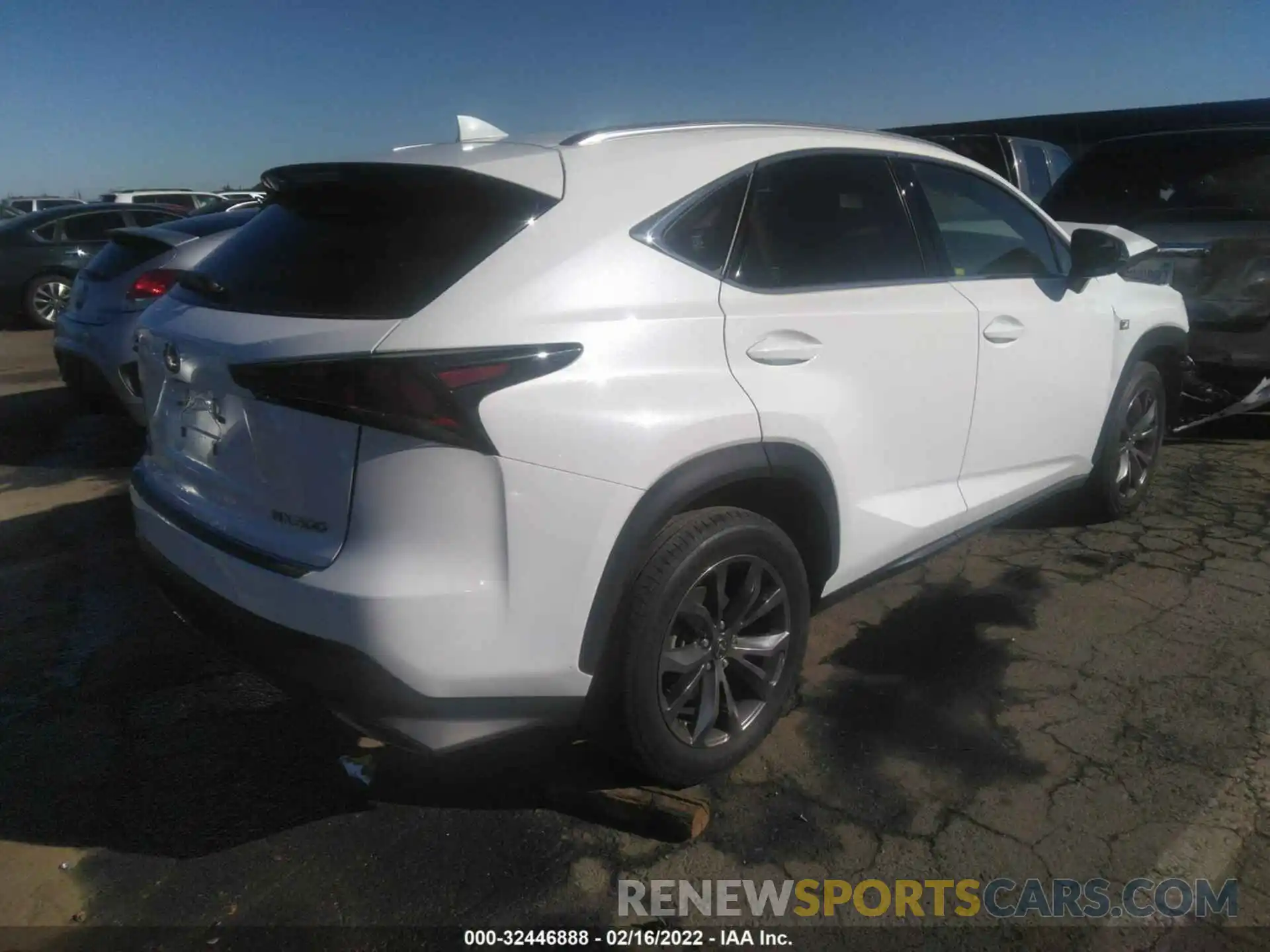 4 Фотография поврежденного автомобиля JTJYARBZ1K2131118 LEXUS NX 2019