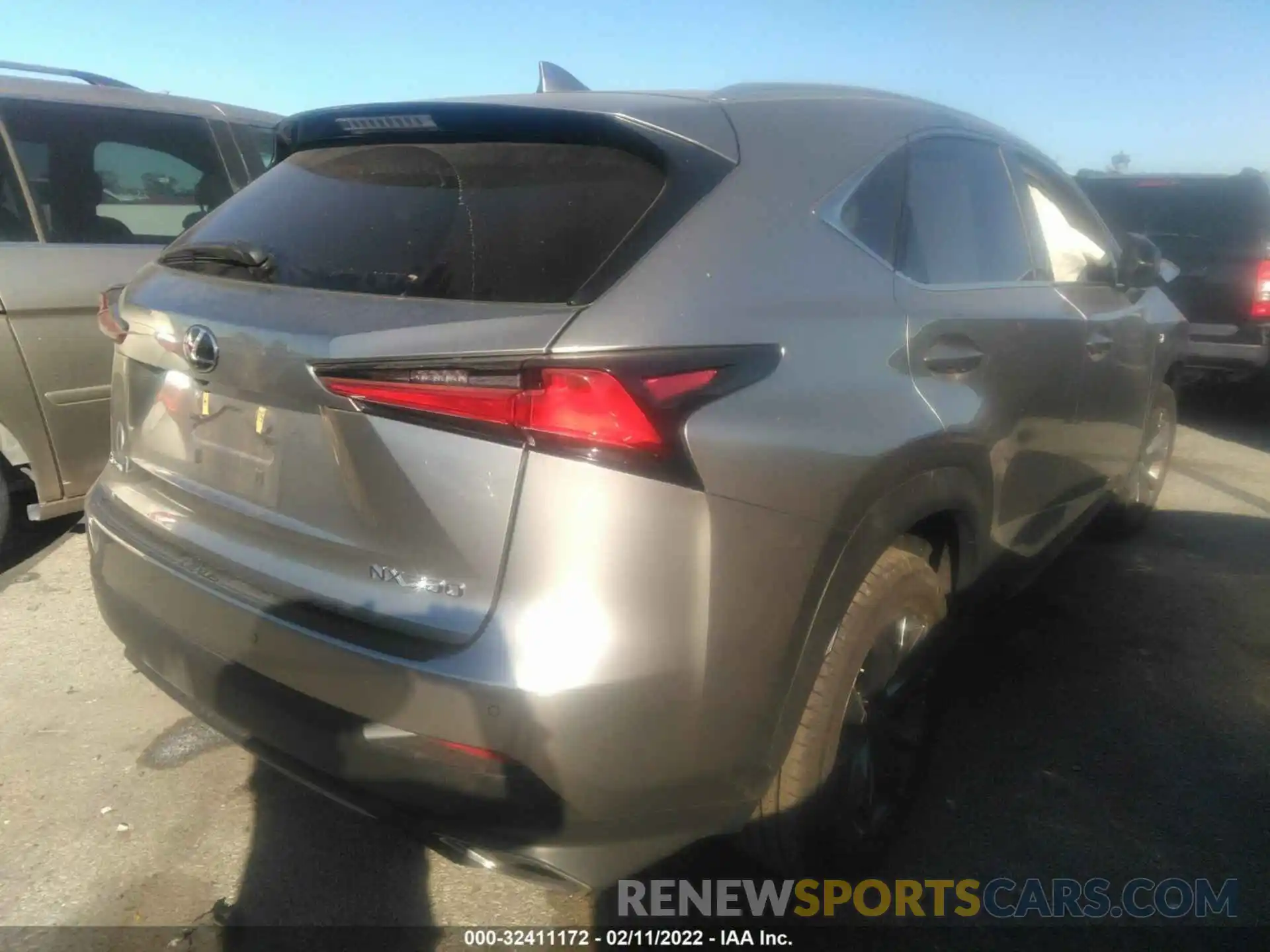 4 Photograph of a damaged car JTJYARBZ1K2136318 LEXUS NX 2019