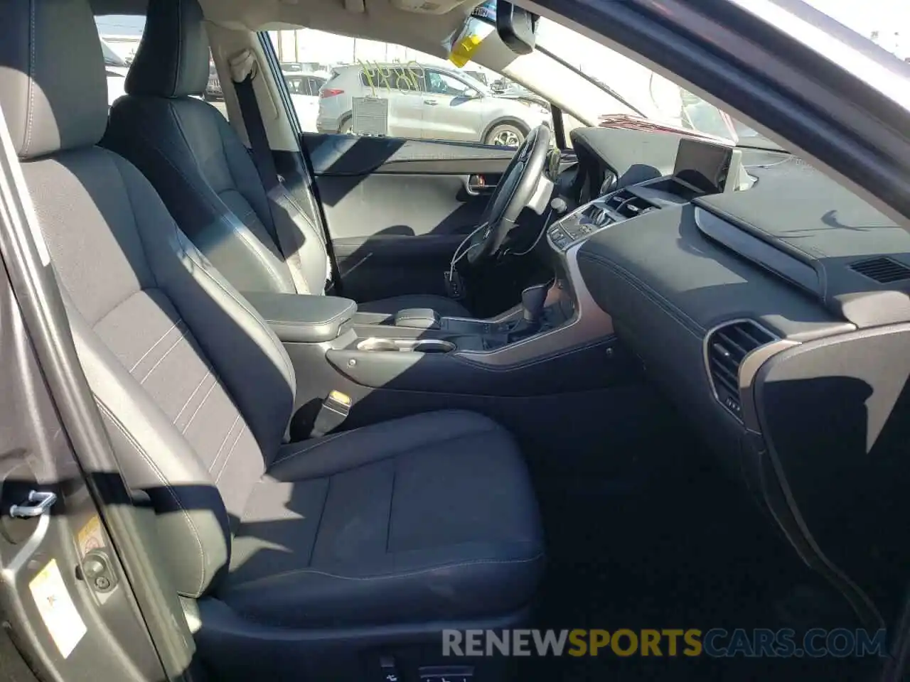 5 Photograph of a damaged car JTJYARBZ1K2152289 LEXUS NX 2019