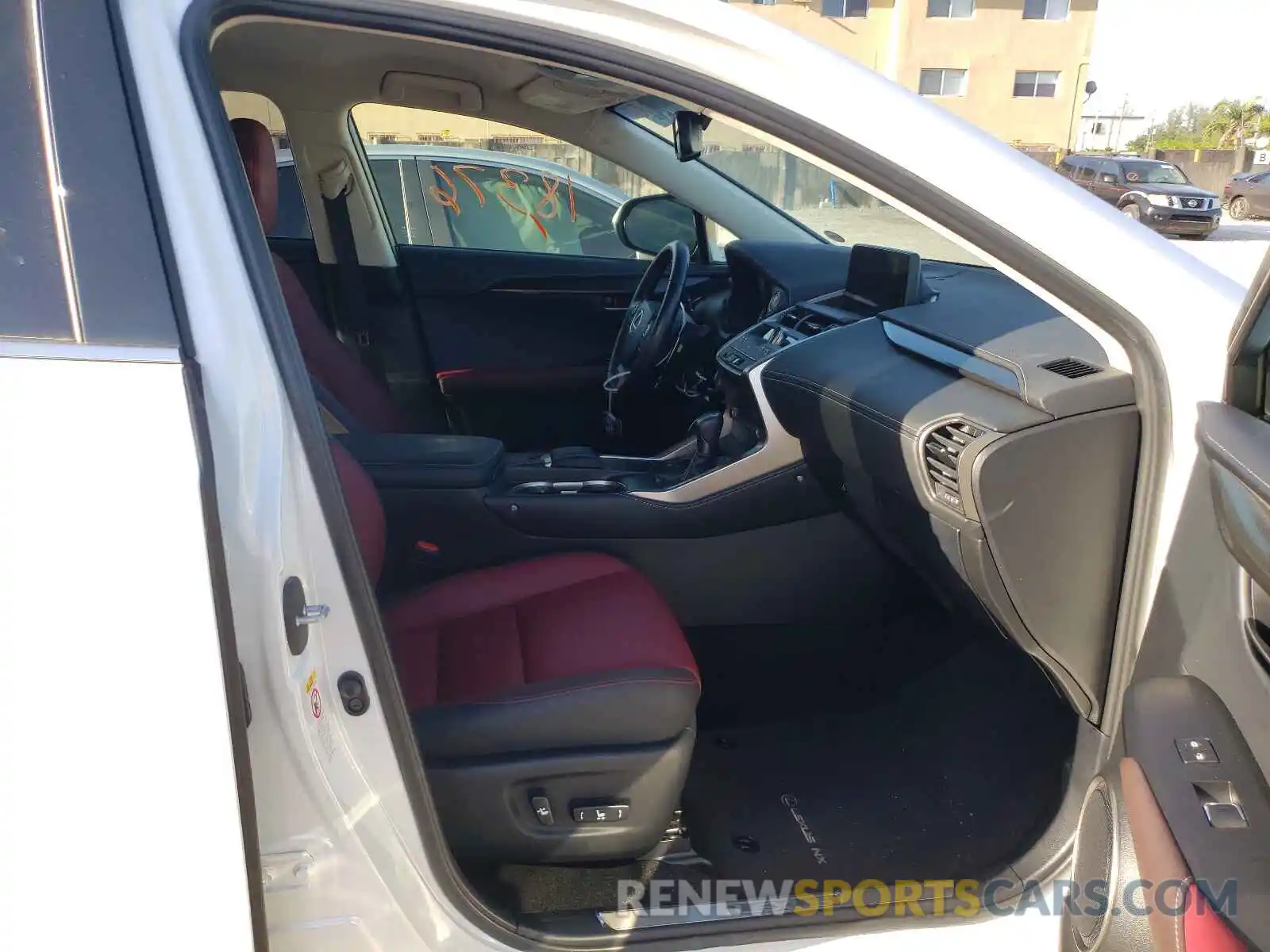 5 Photograph of a damaged car JTJYARBZ1K2157850 LEXUS NX 2019